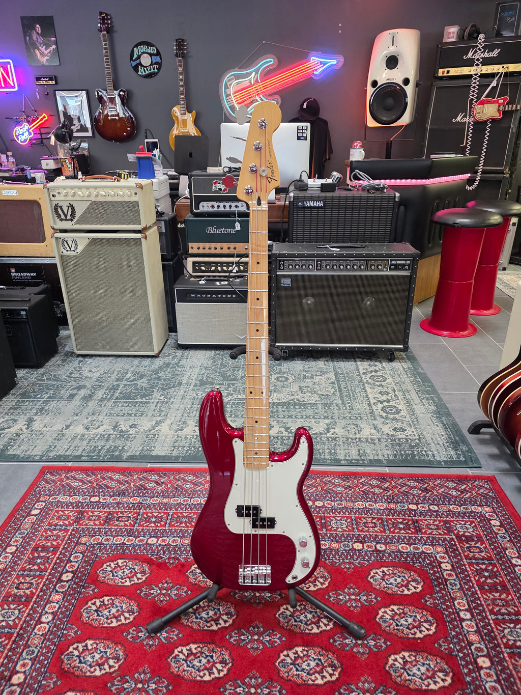 Fender Standard Precision Bass CAR 2016