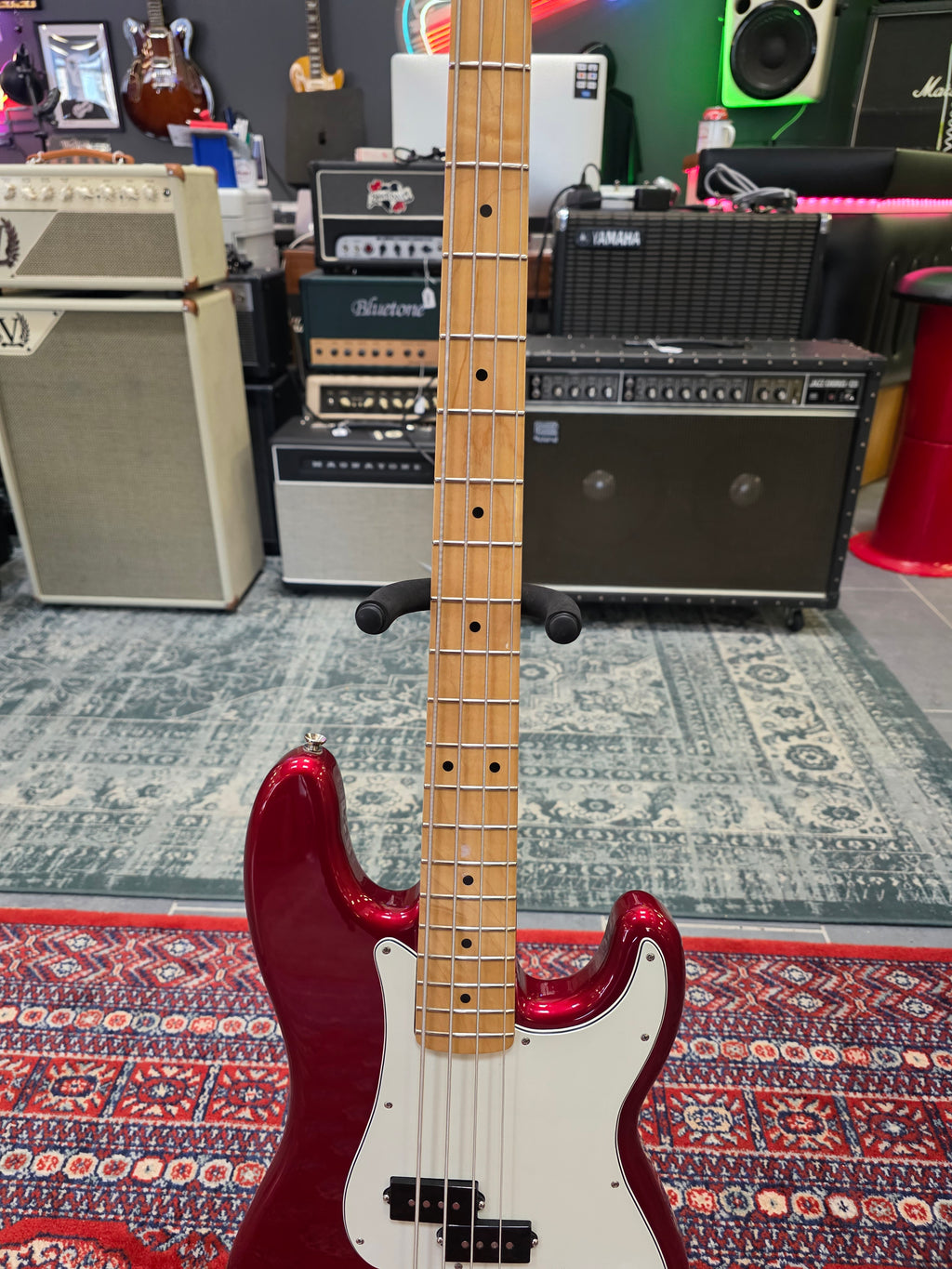 Fender Standard Precision Bass CAR 2016