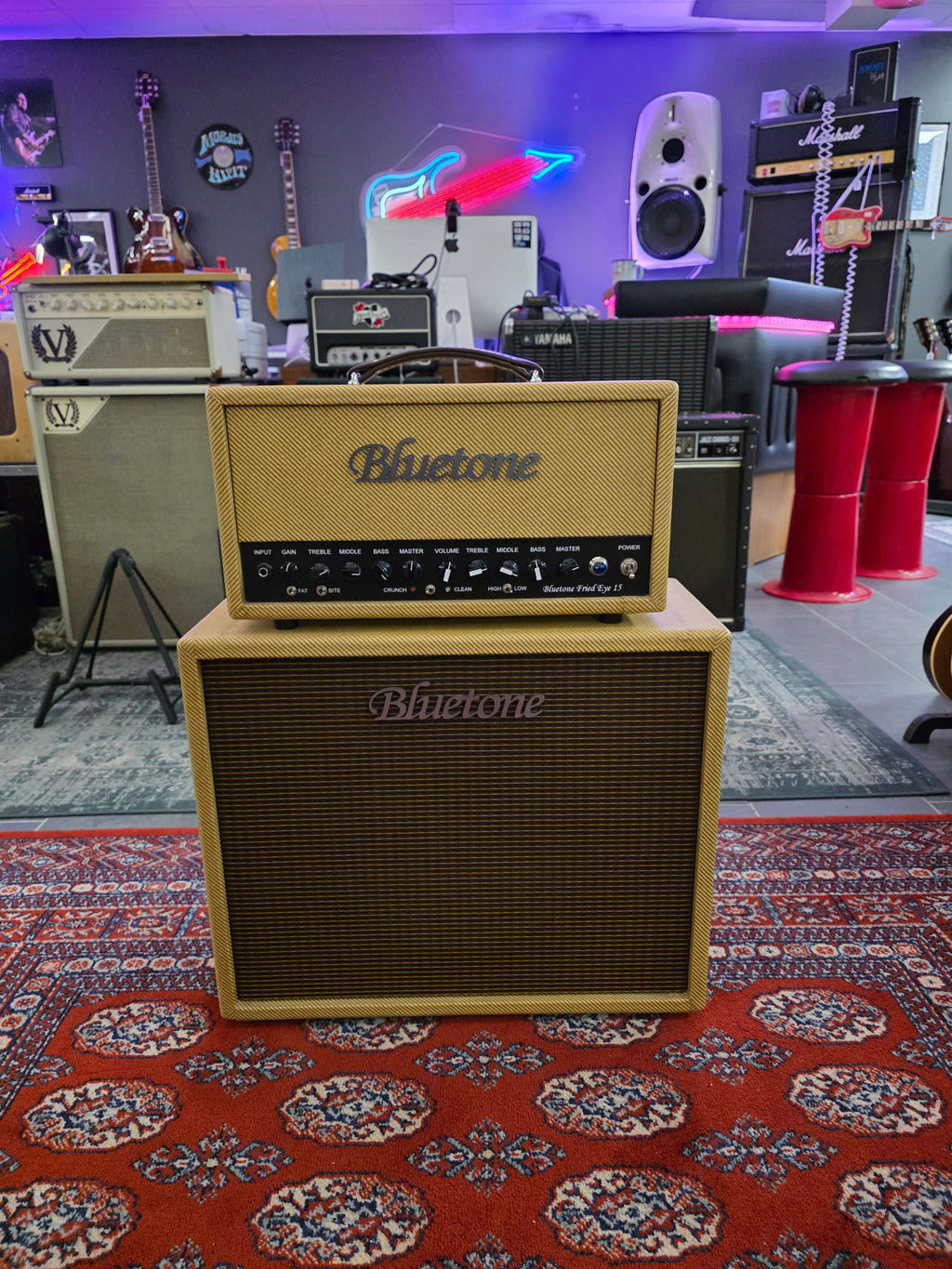 Bluetone Fried Eye 15 Head w/ 1x12" Cabinet