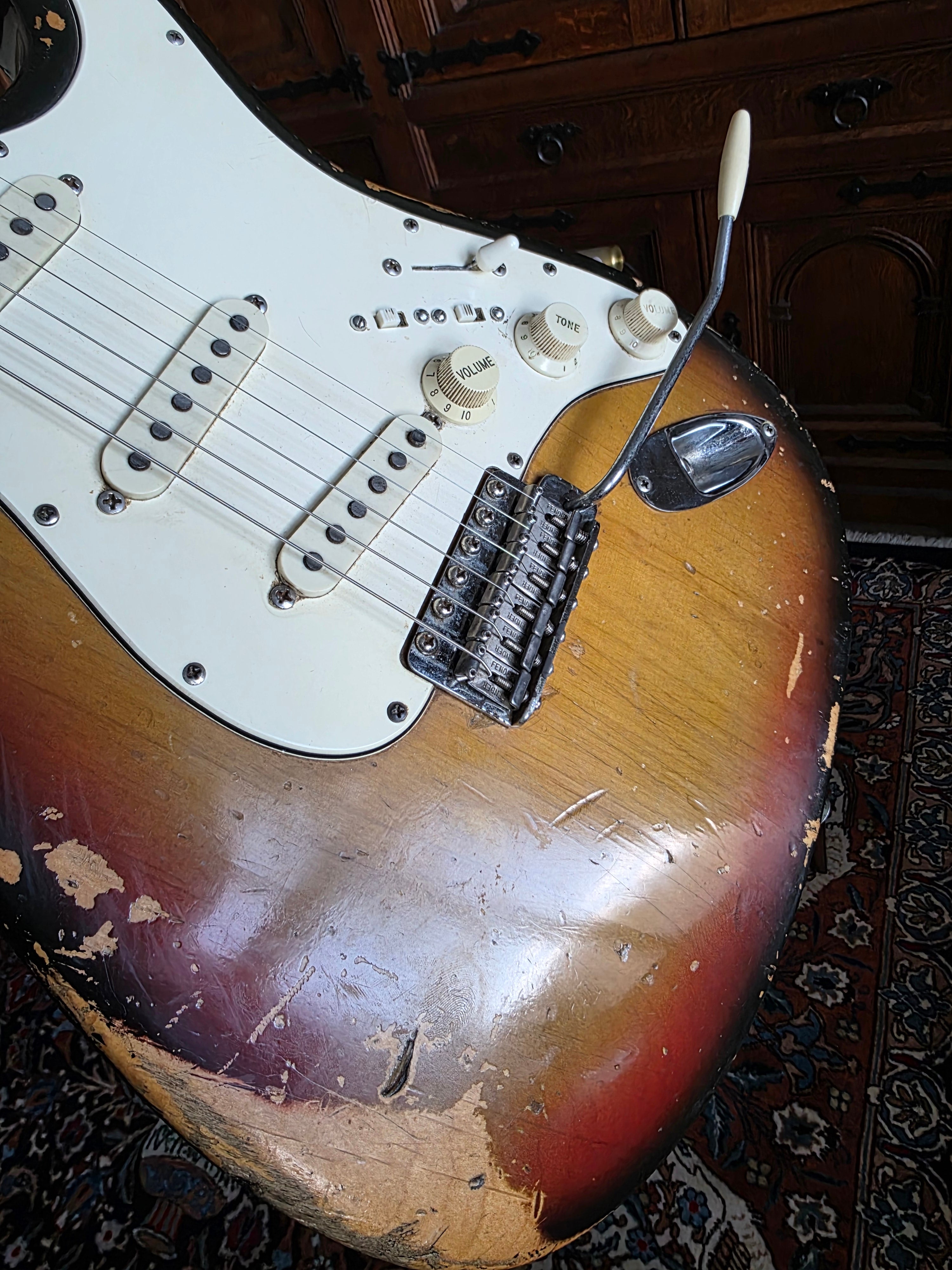 Fender "Roadrunner" Stratocaster ex-Albert Järvinen