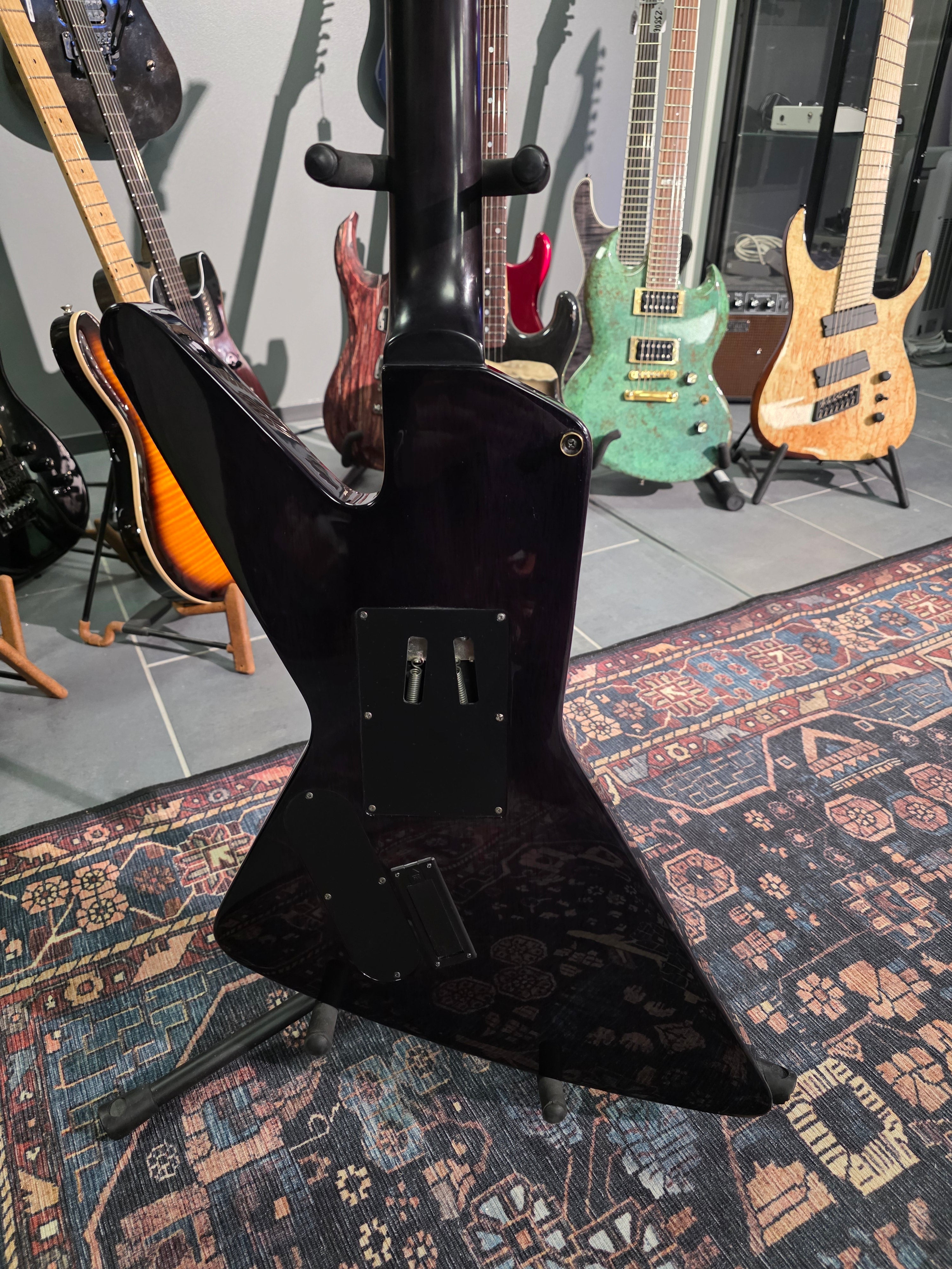 Epiphone Futura Custom Prophecy FX – Tonefest Guitar Gallery