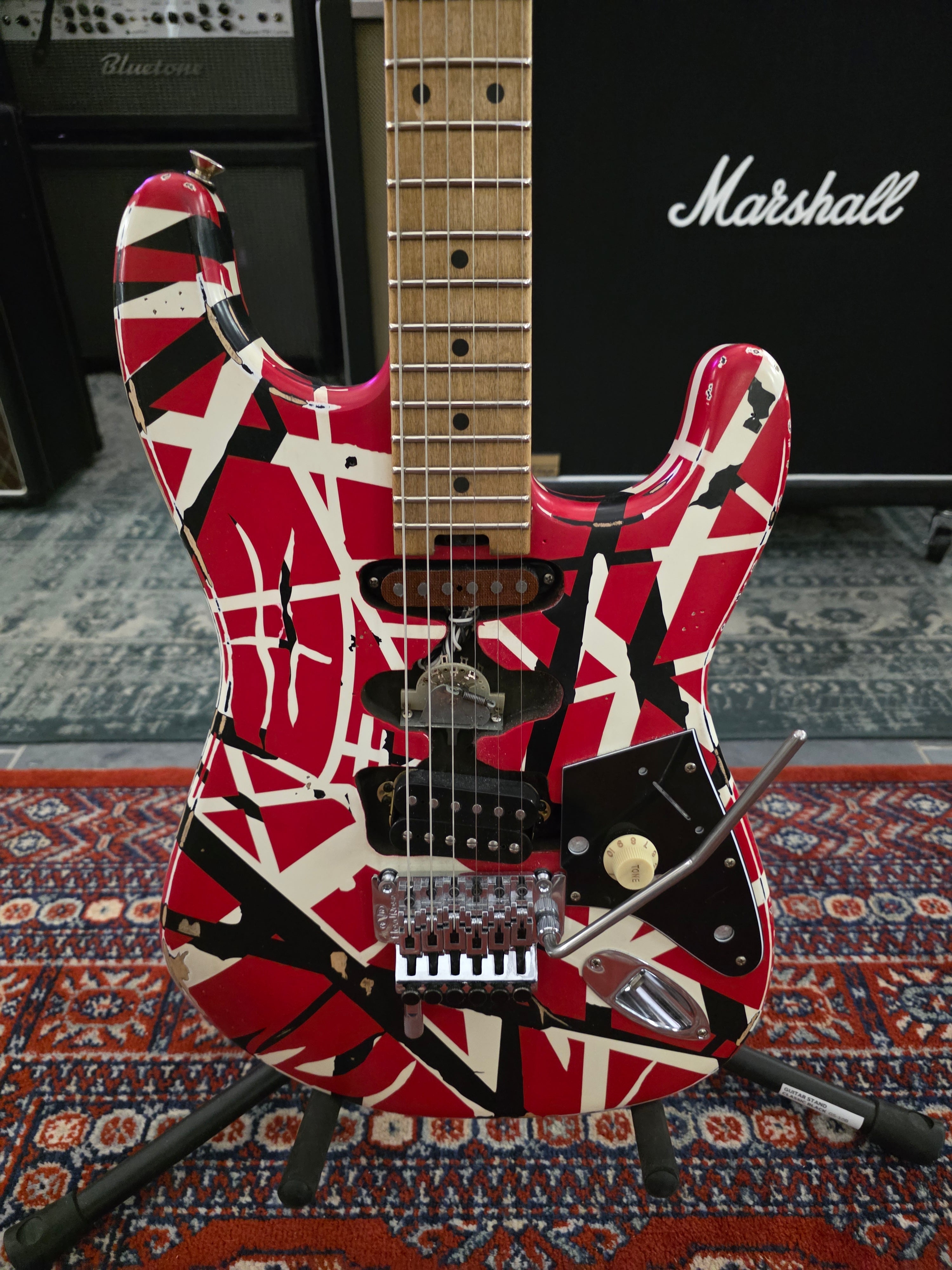 EVH Frankie Striped MN Relic