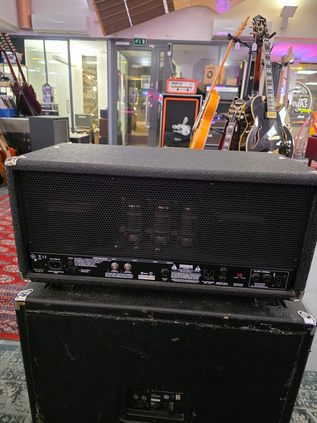 Ampeg SVT Classic med flightcase