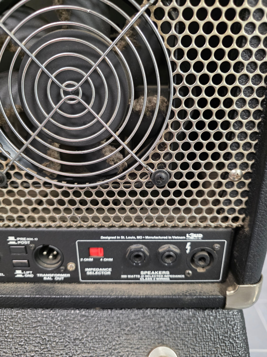 Ampeg SVT-VR Classic Series 300-Watt Bass Amp Head