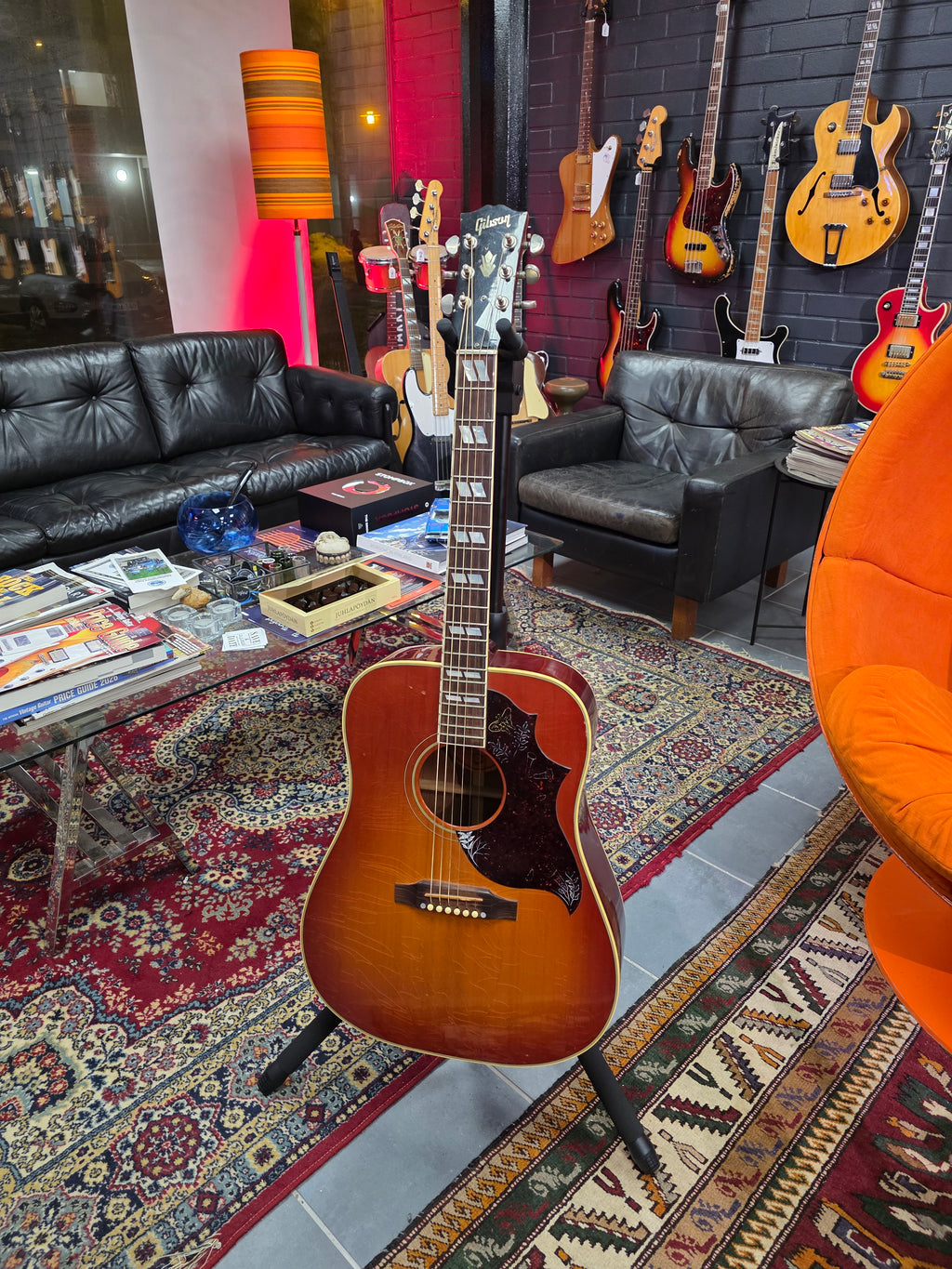 Gibson Hummingbird Cherry Sunburst 1993