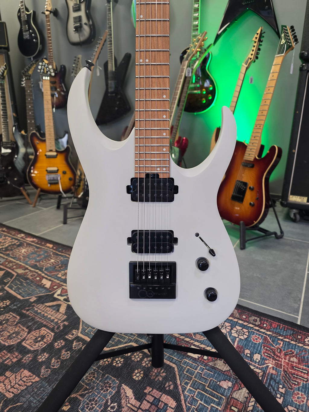 Jackson Pro Plus Series Signature Misha Mansoor Juggernaut ET6 2022