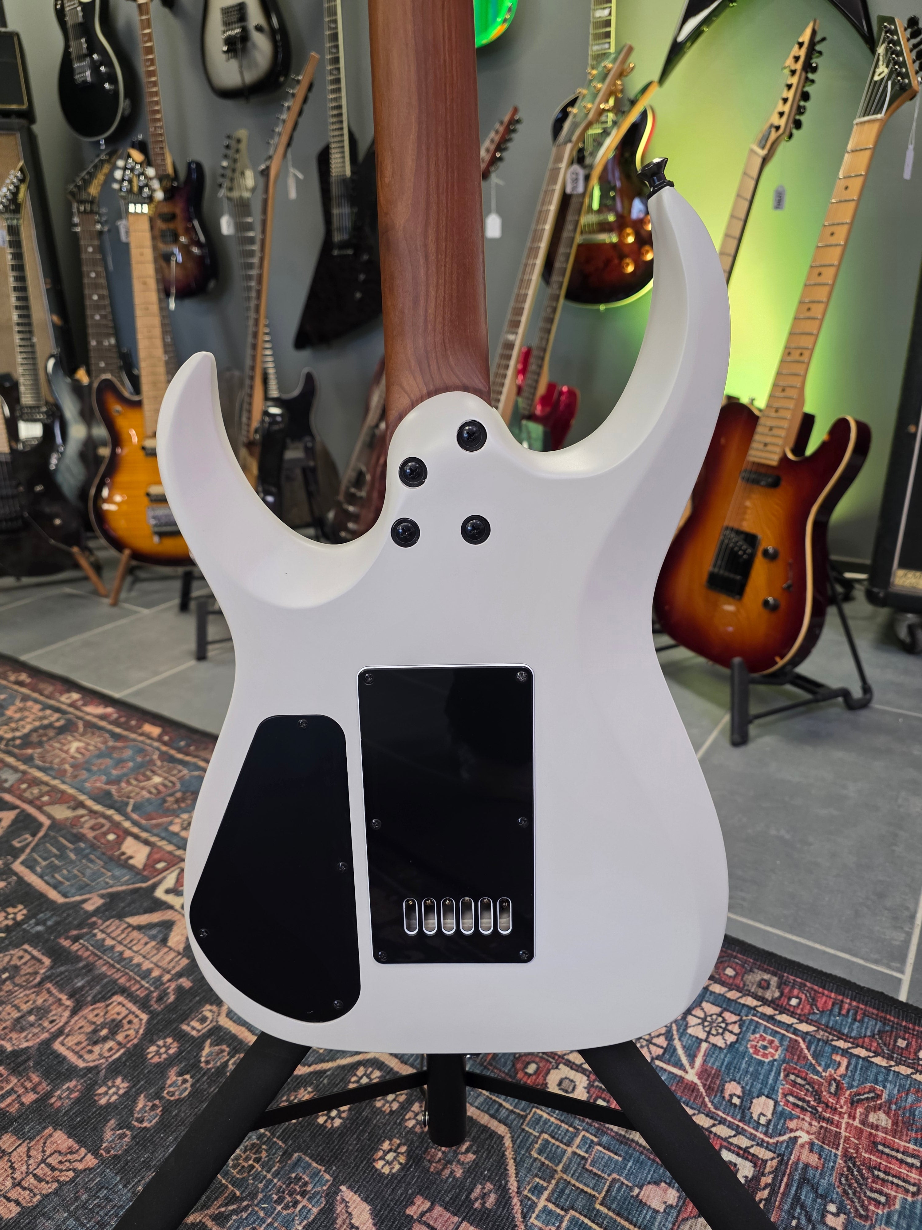Jackson Pro Plus Series Signature Misha Mansoor Juggernaut ET6 2022