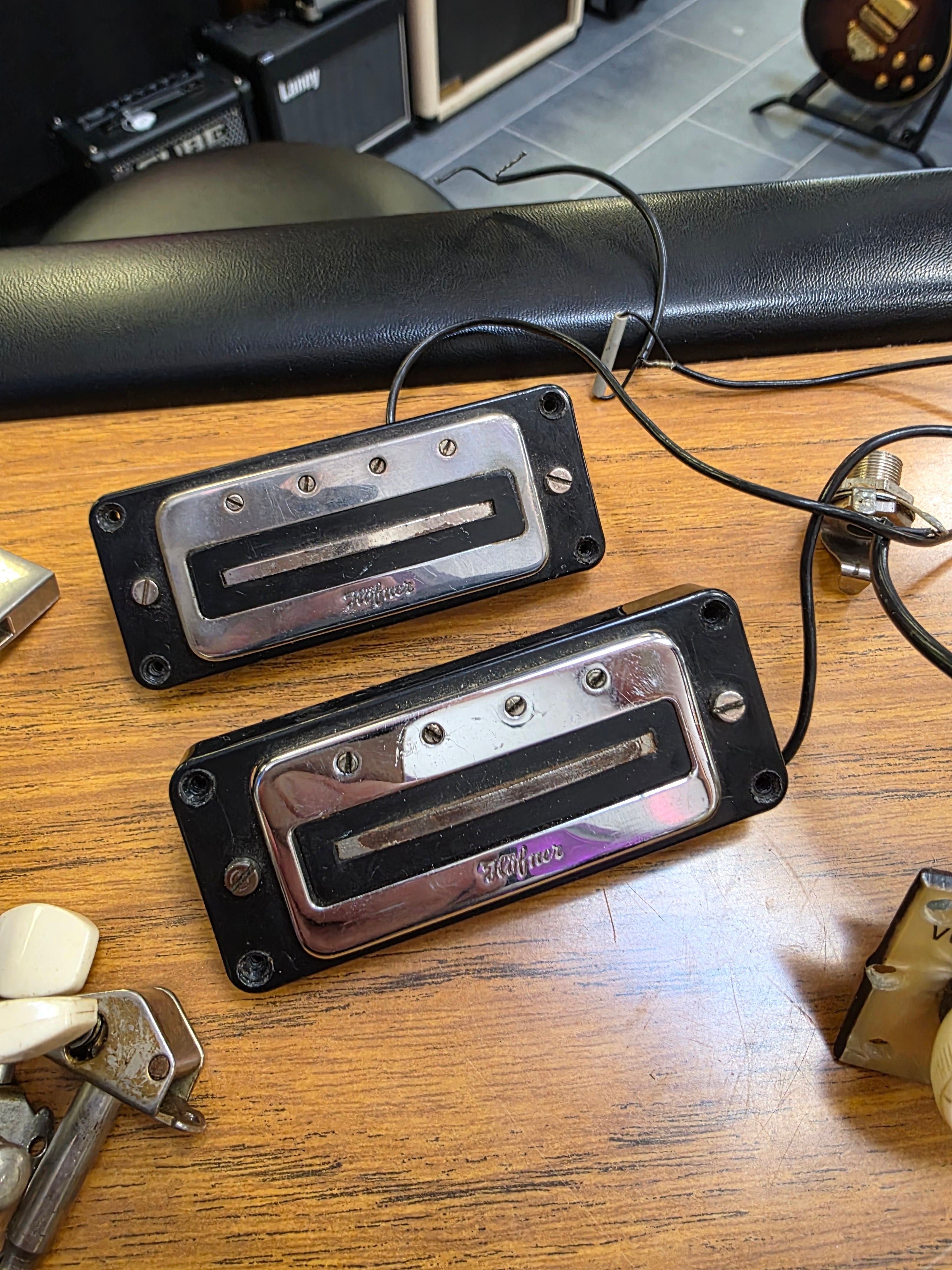 Höfner Vintage Bass Electronics