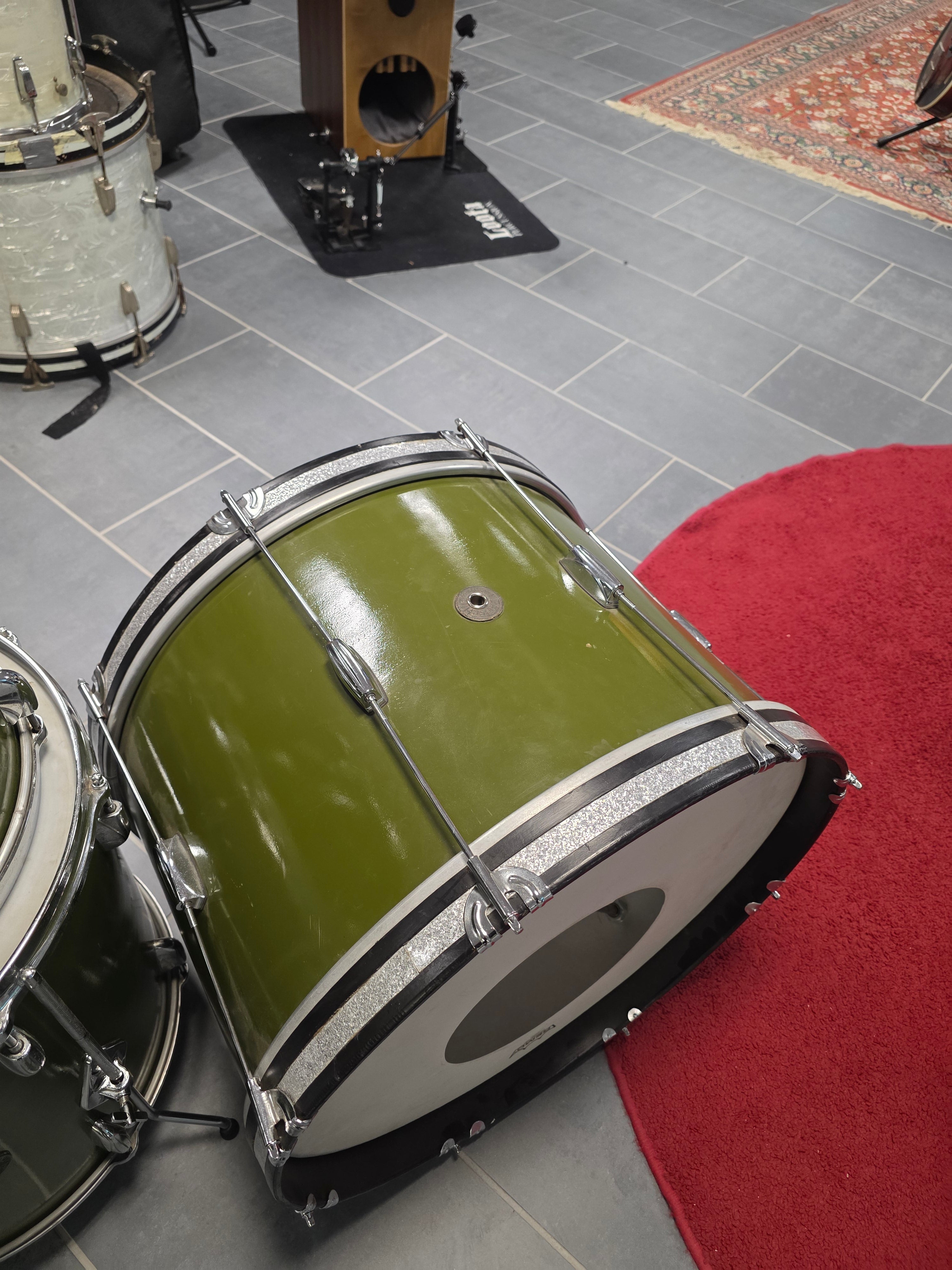 Gretsch Round Badge 1960s 22x14", 13x9", 16x16"