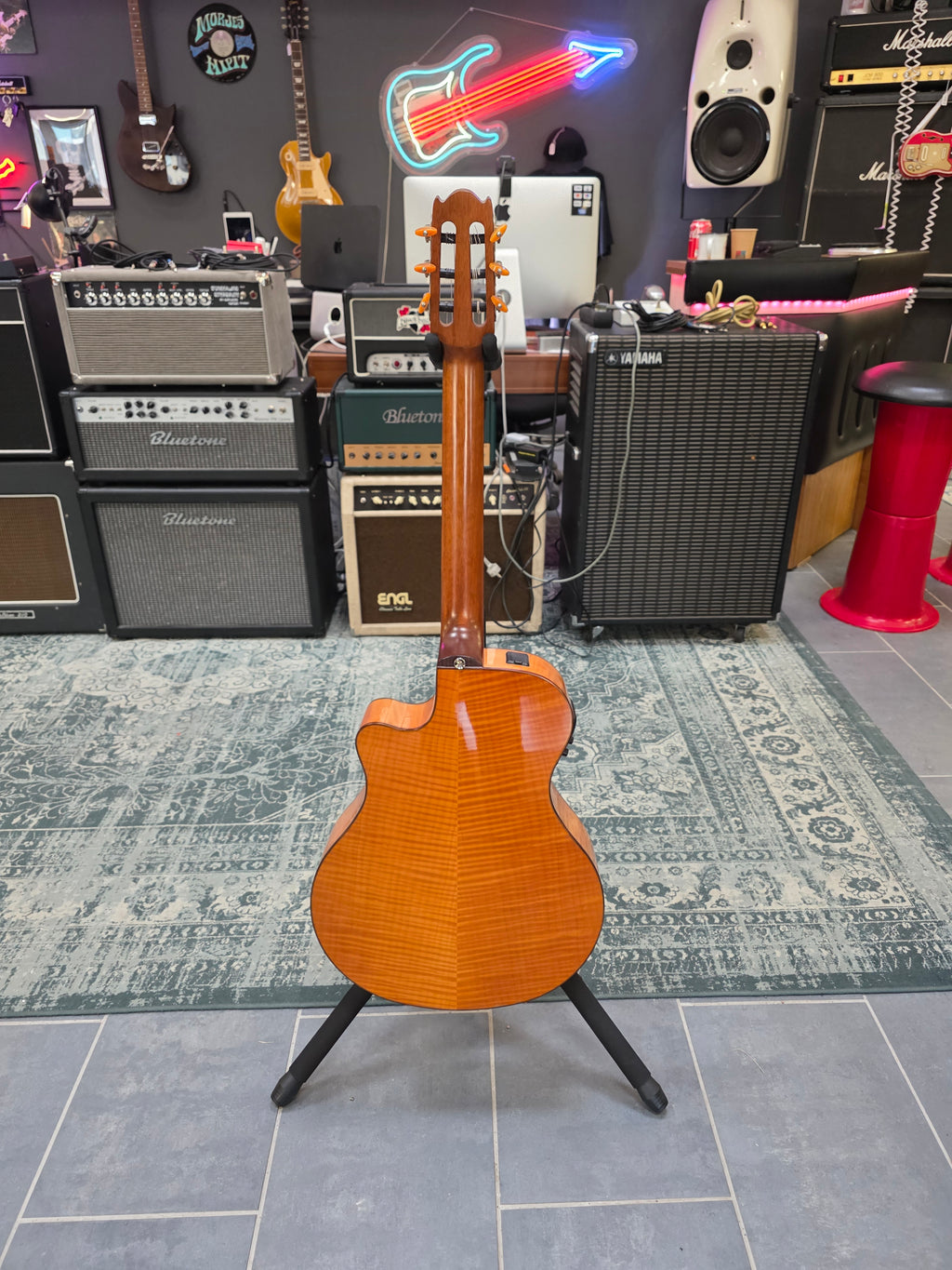 Yamaha NTX900FM