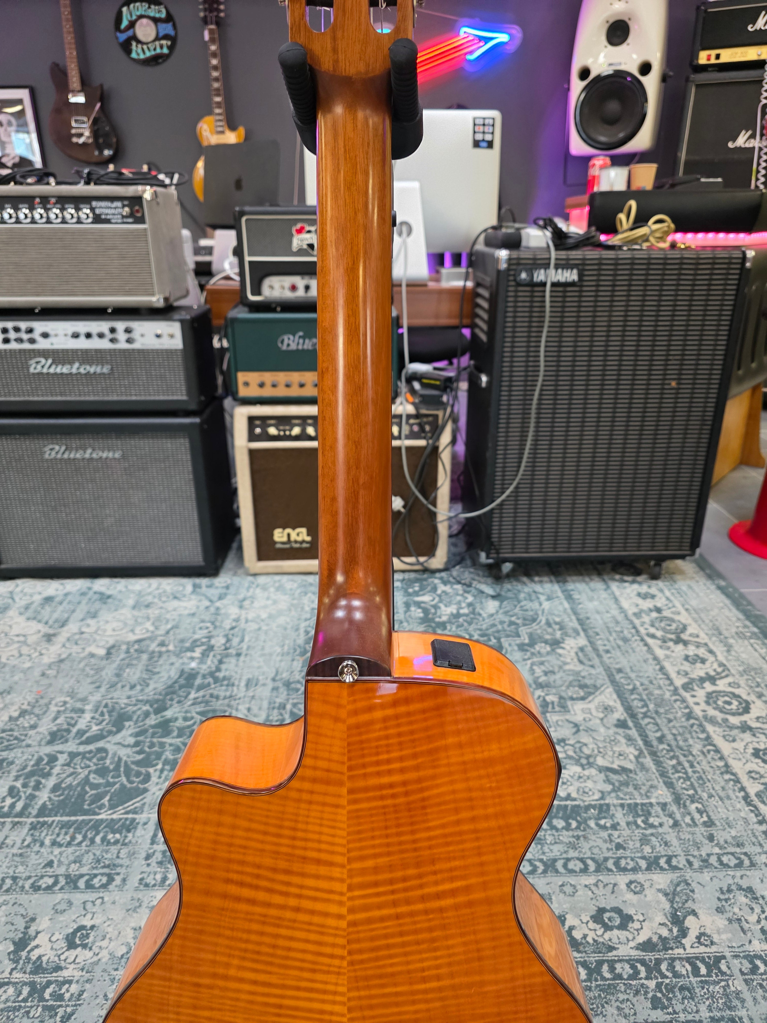 Yamaha NTX900FM