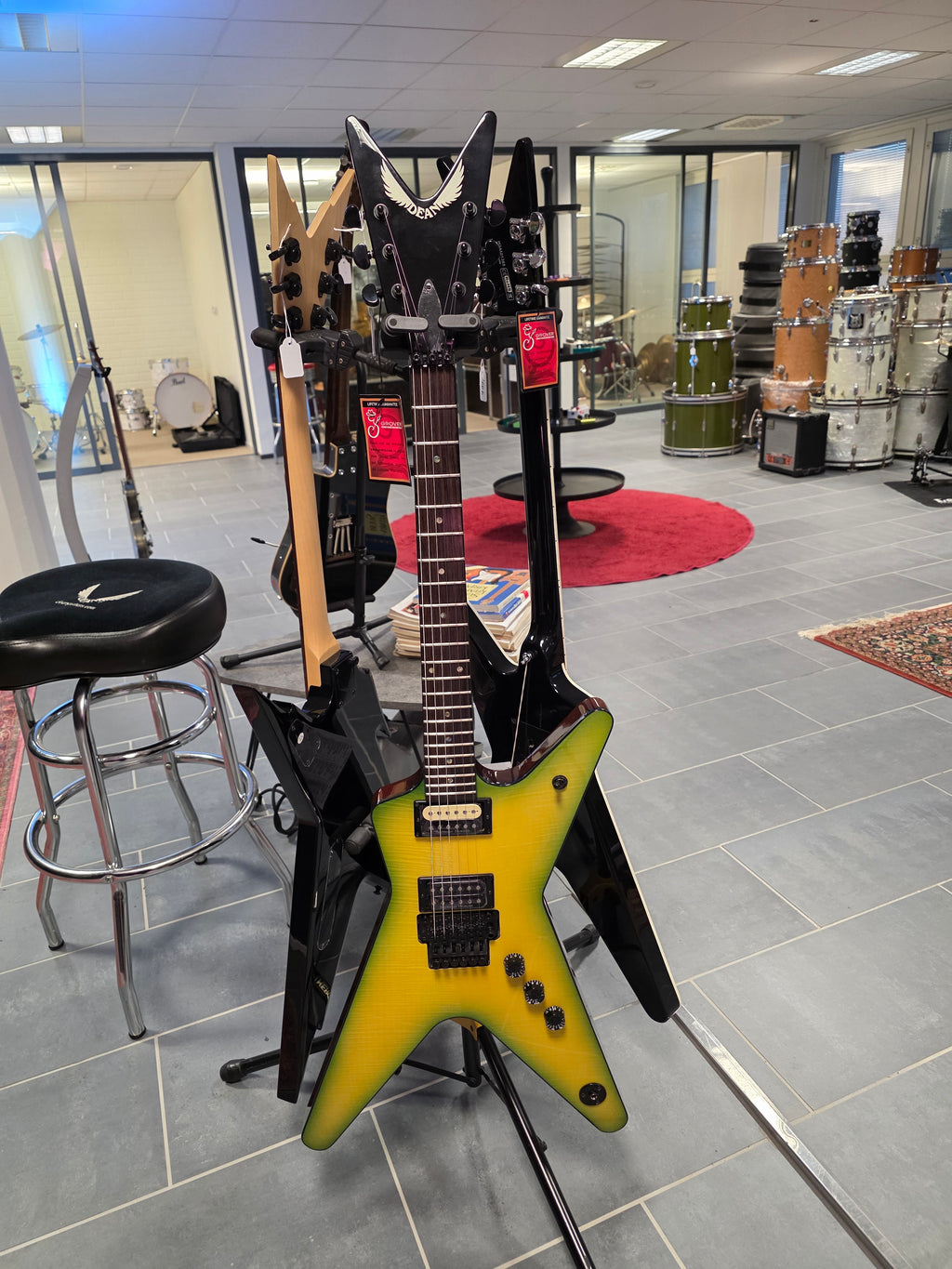 DEAN ML 79 Floyd Rose Flame Top