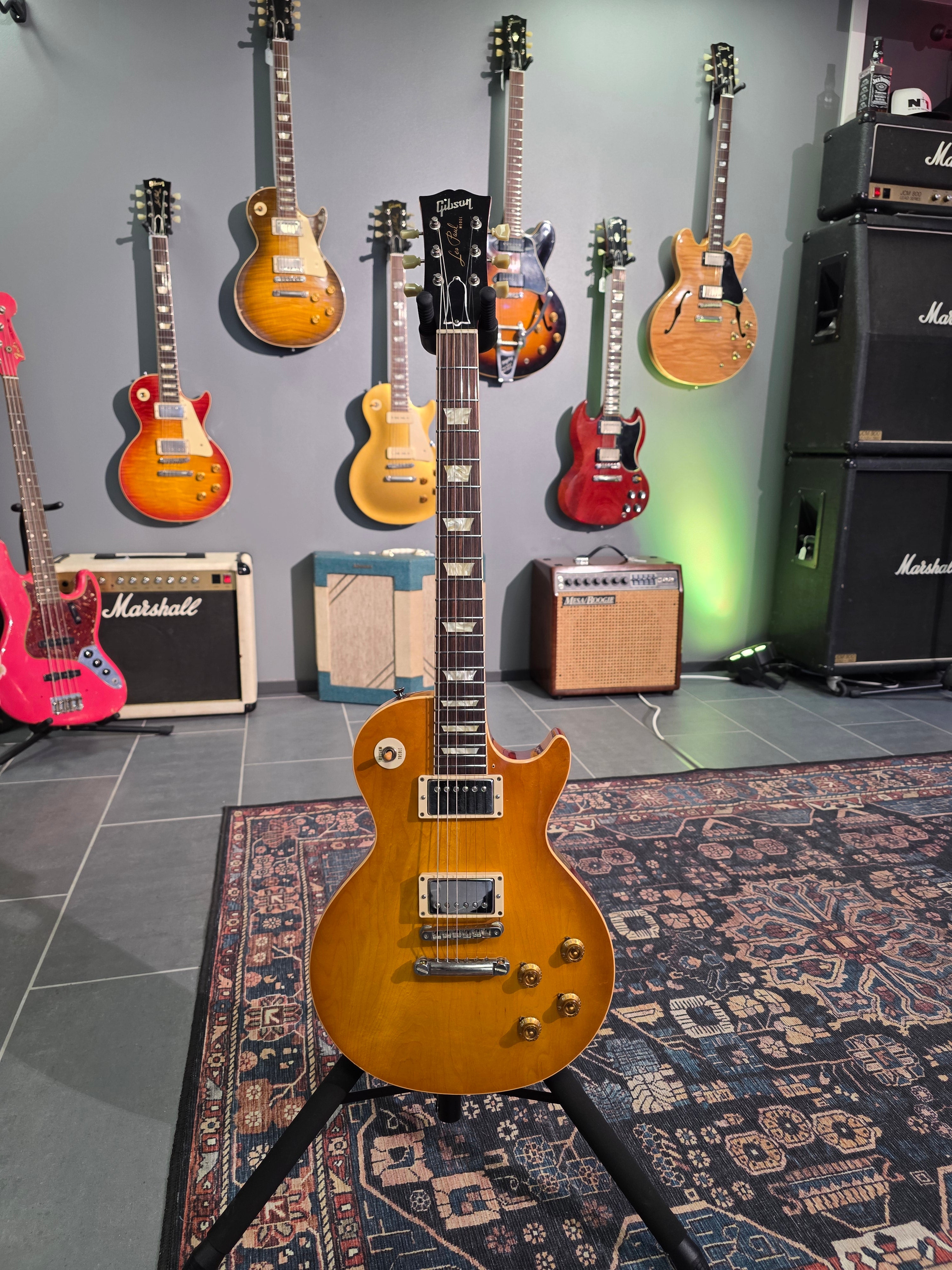 Gibson Custom Shop Les Paul 1958 Reissue VOS R8 Plain Top Butterscotch 2011