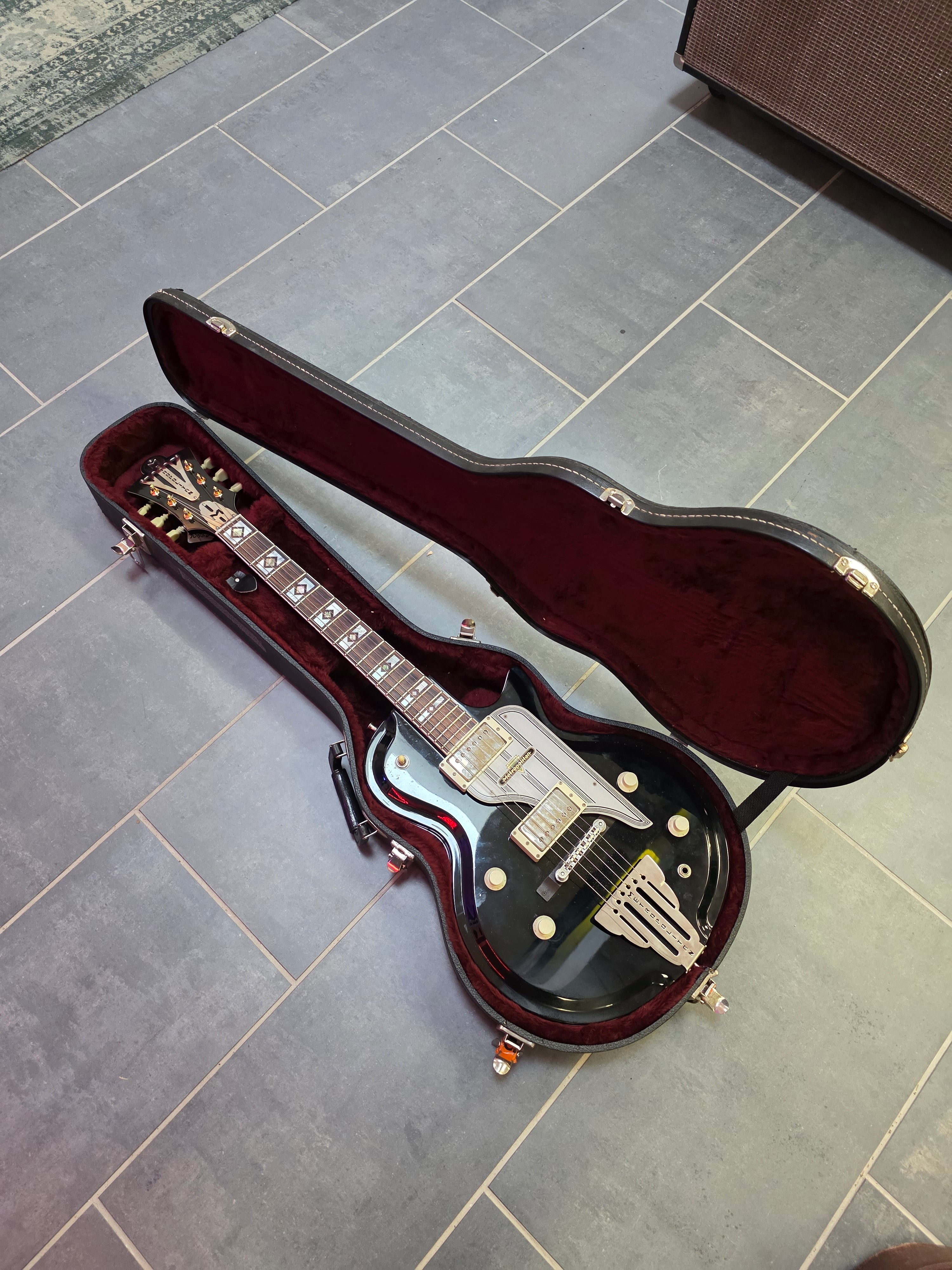 Metropolitan Westport Custom 1990s