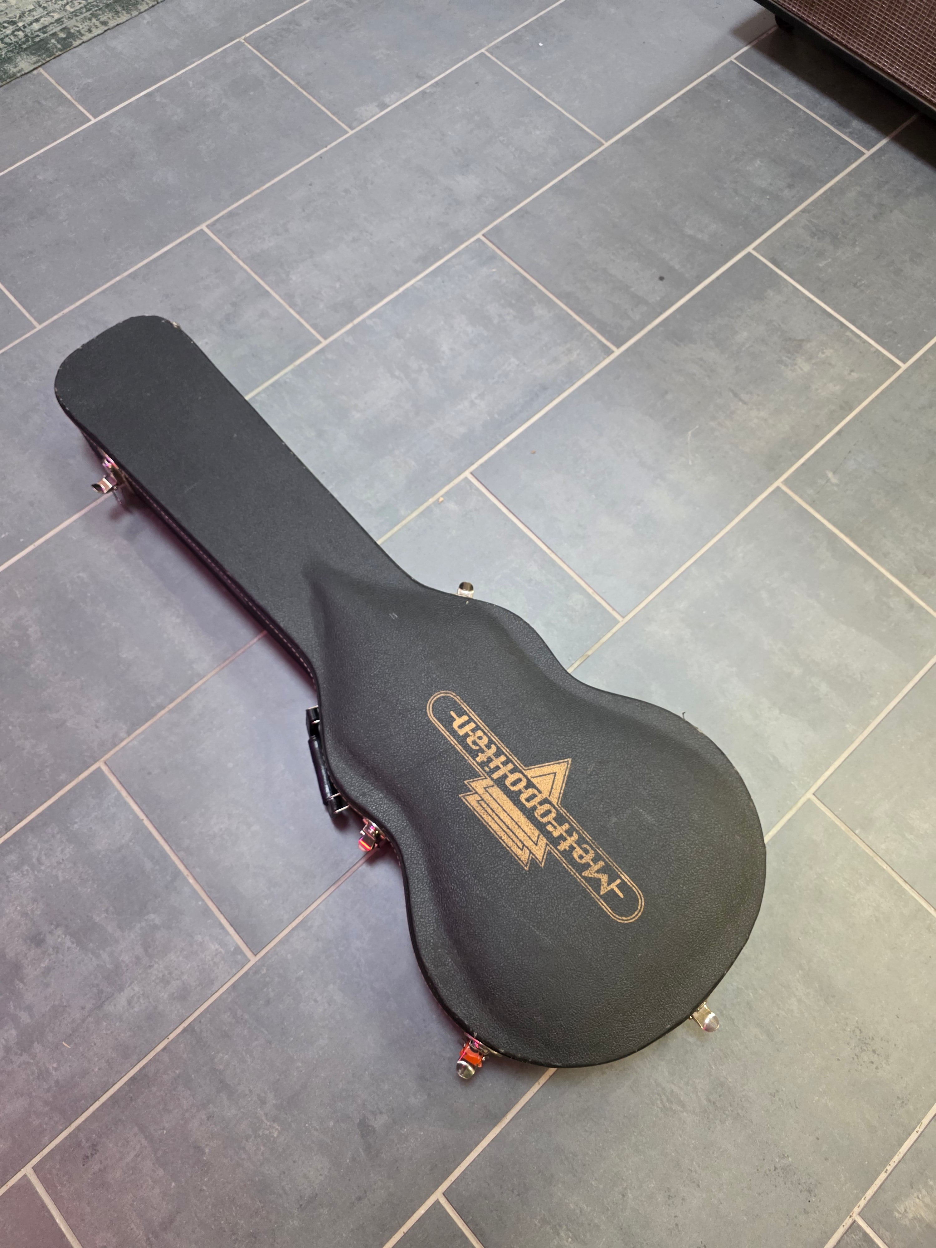 Metropolitan Westport Custom 1990s