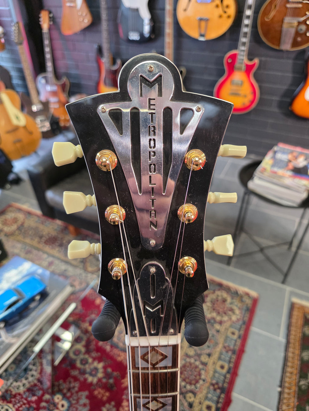 Metropolitan Westport Custom 1990s