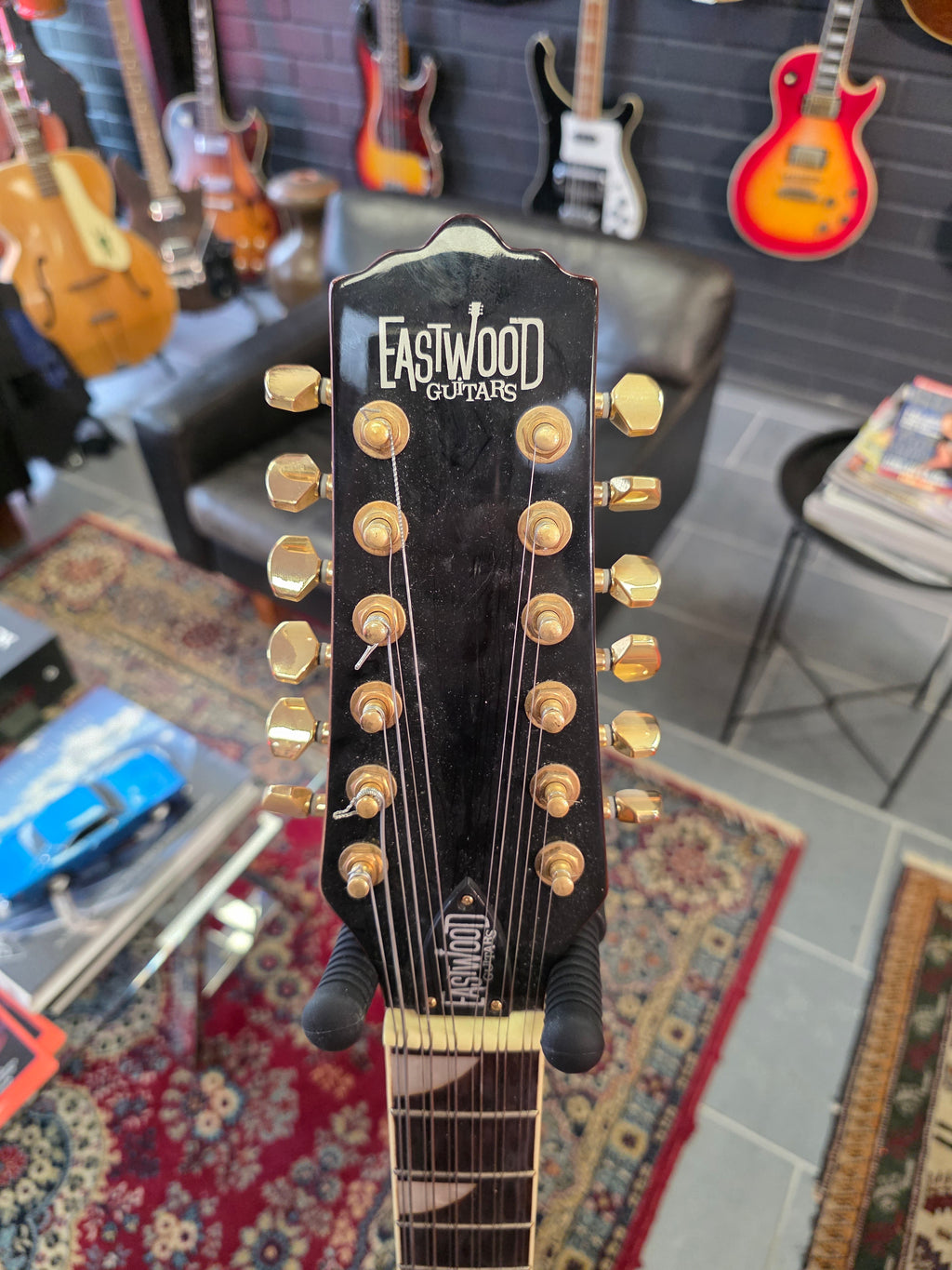 Eastwood Guitars Classic 12