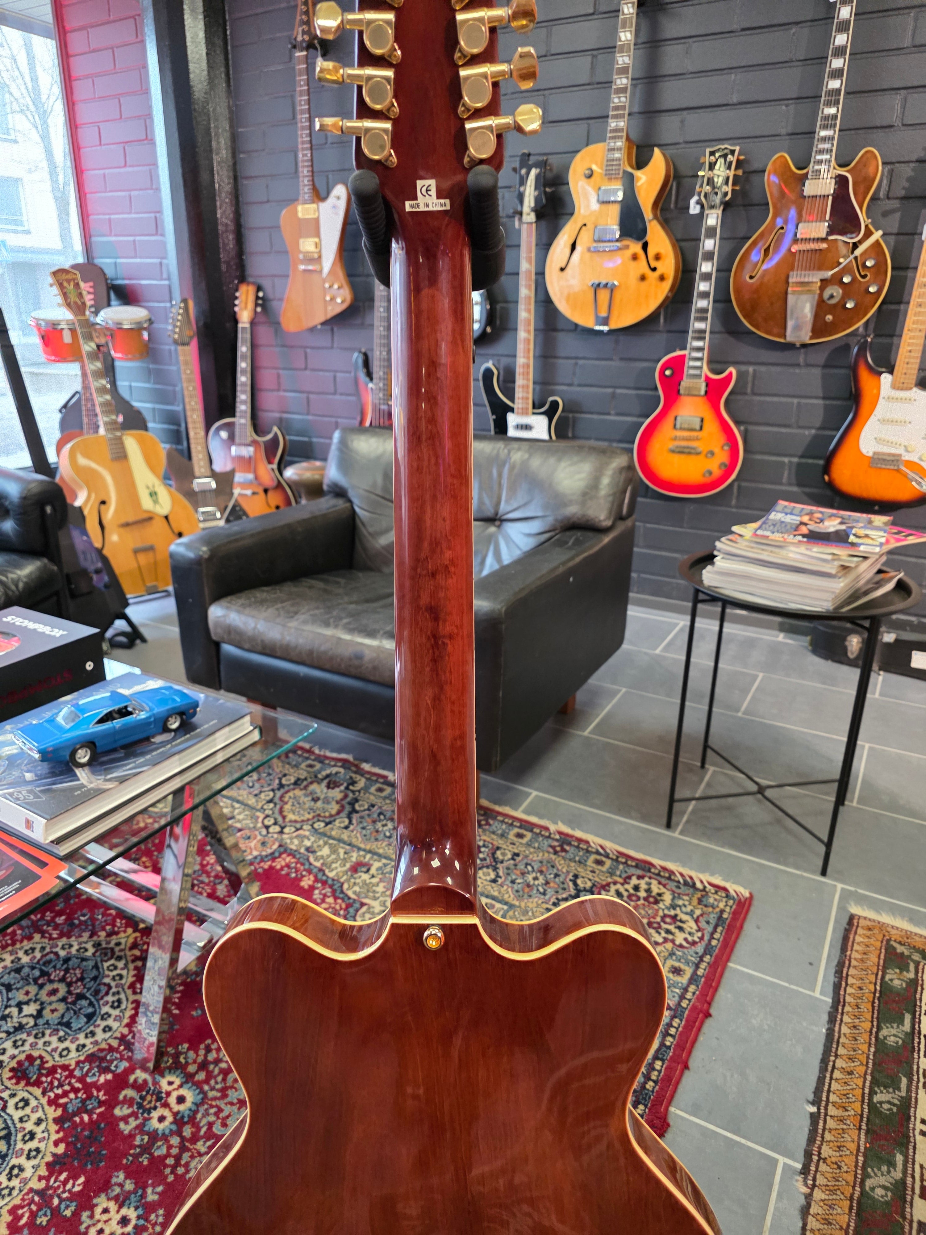 Eastwood Guitars Classic 12