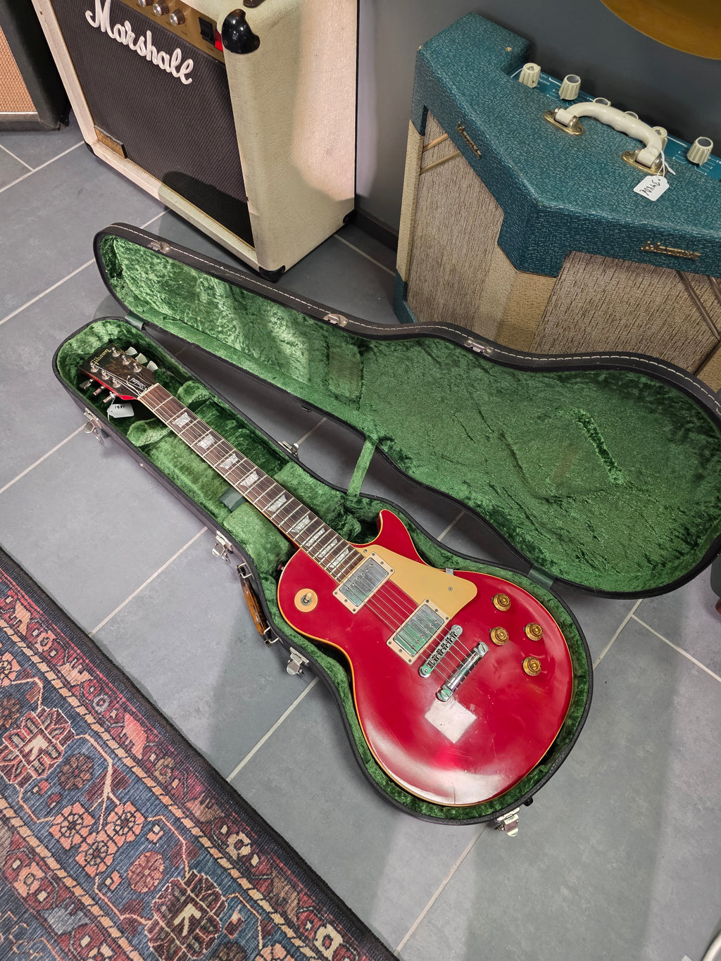 Gibson Les Paul Standard Ferrari Red 1981