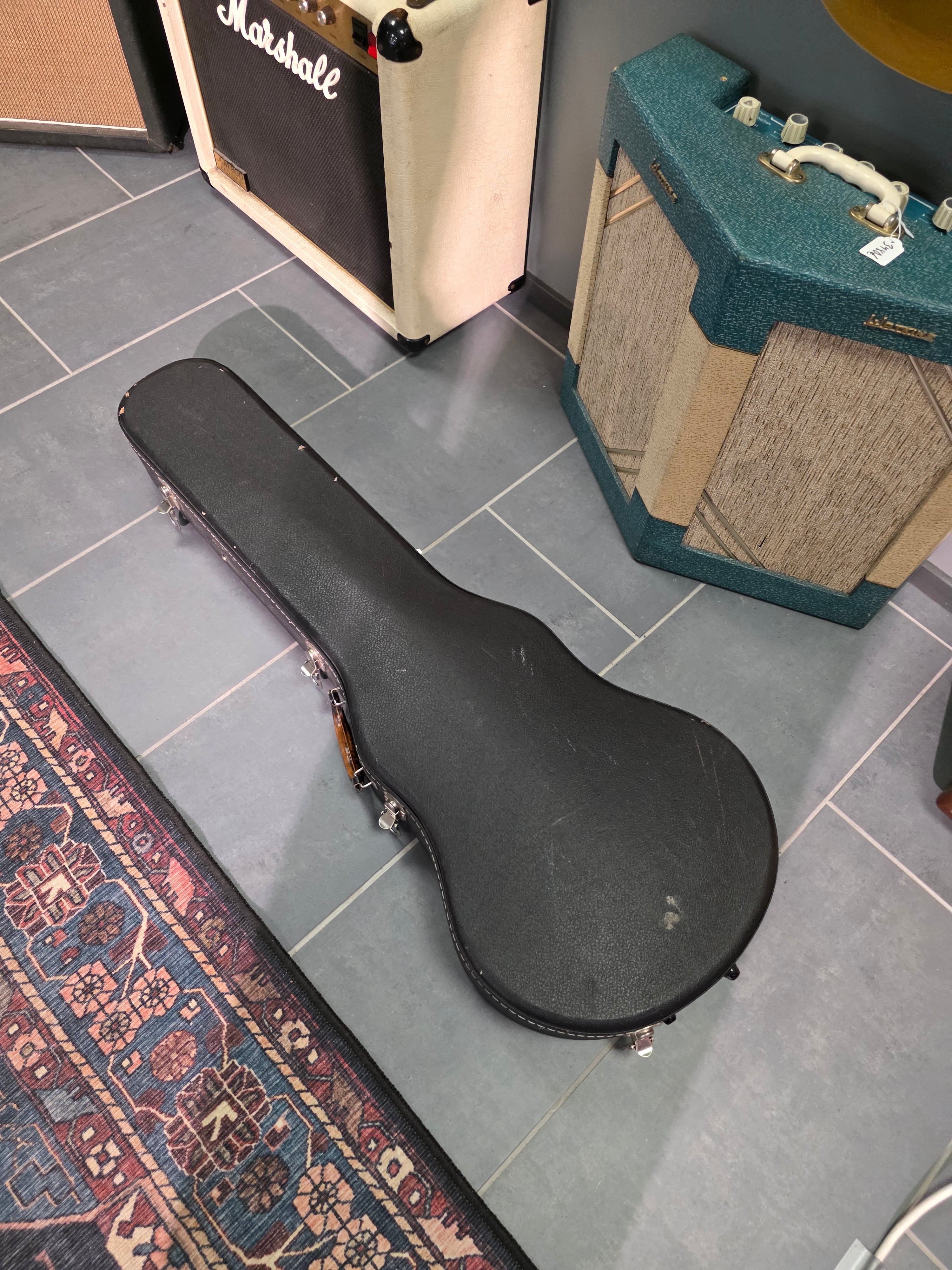 Gibson Les Paul Standard Ferrari Red 1981