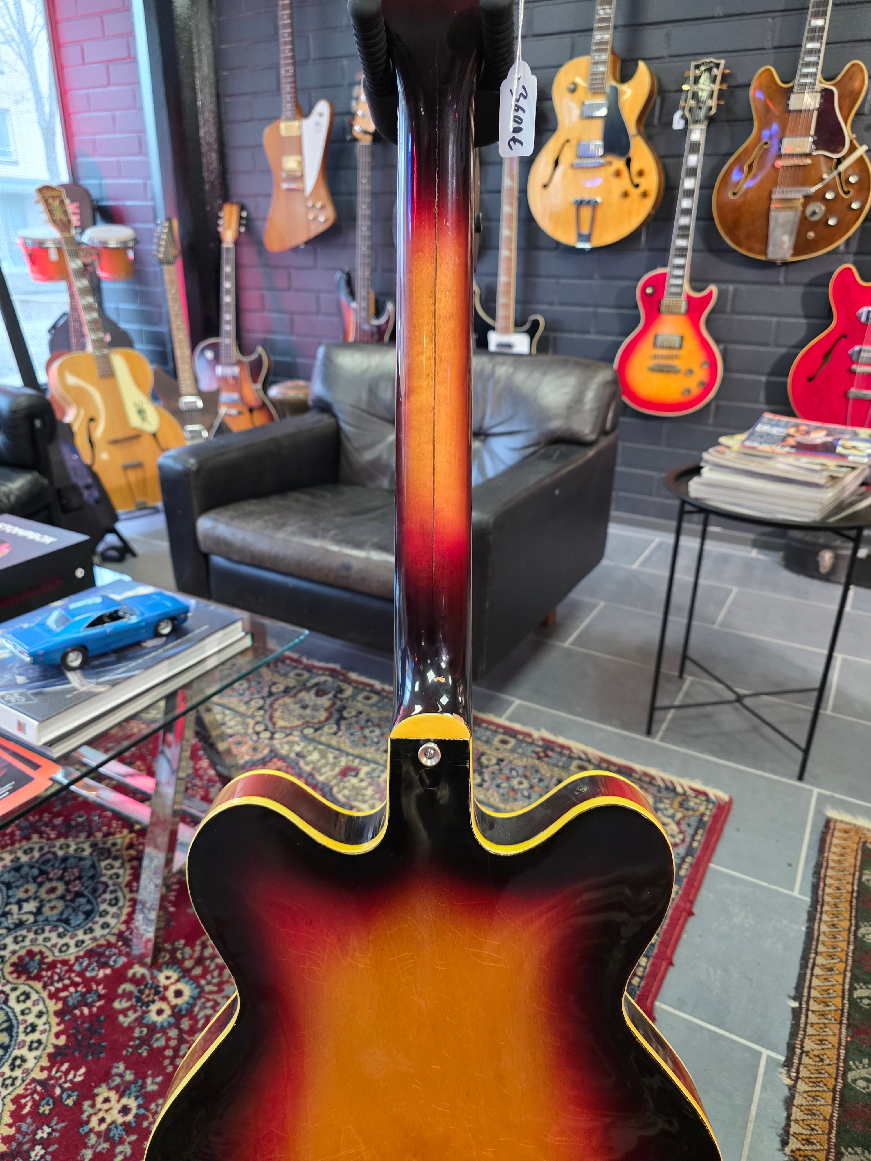 Gretsch 6105 Rally Sunburst 1967
