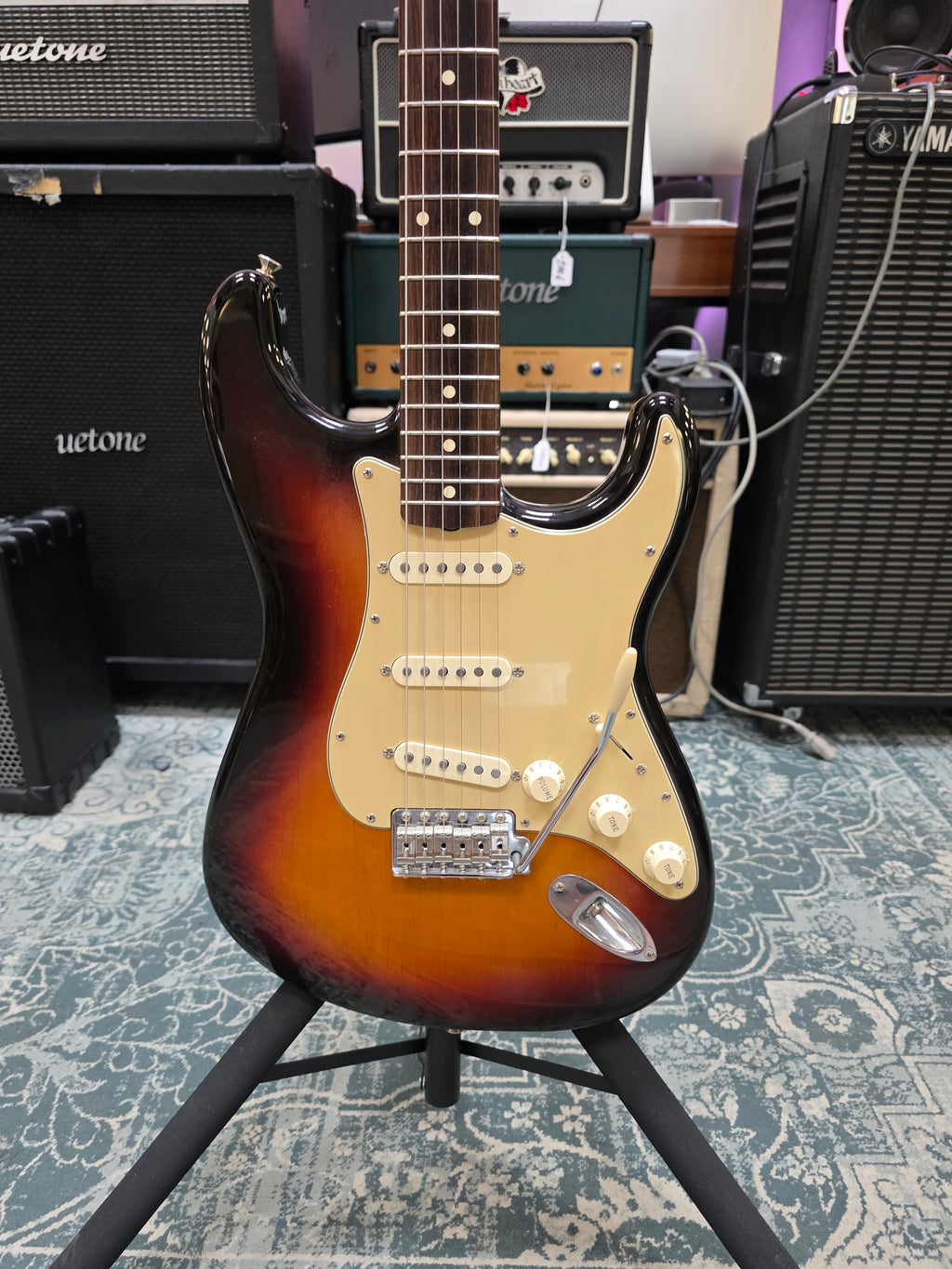 RESERVED Fender Classic Series 60s Stratocaster 2005