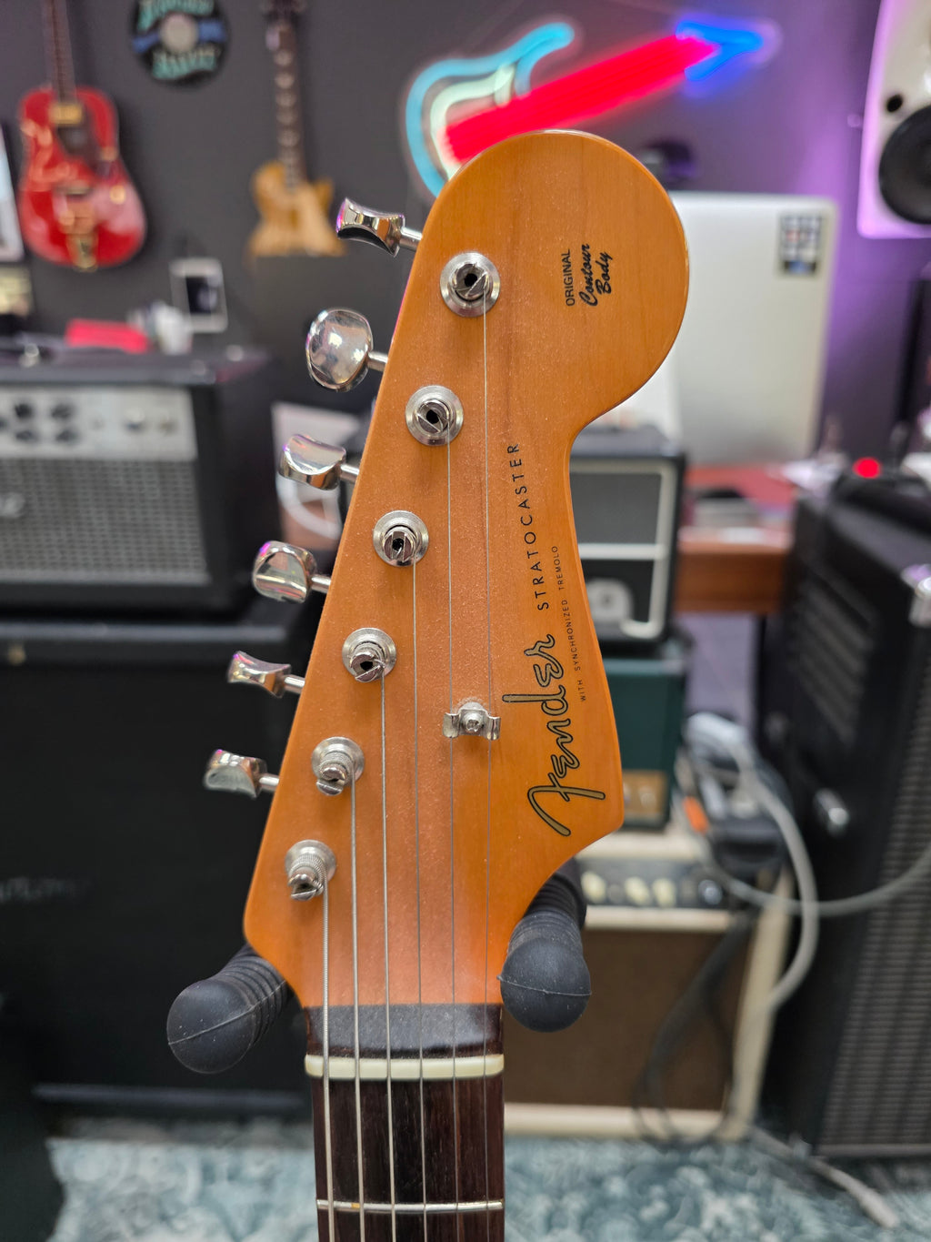 RESERVED Fender Classic Series 60s Stratocaster 2005