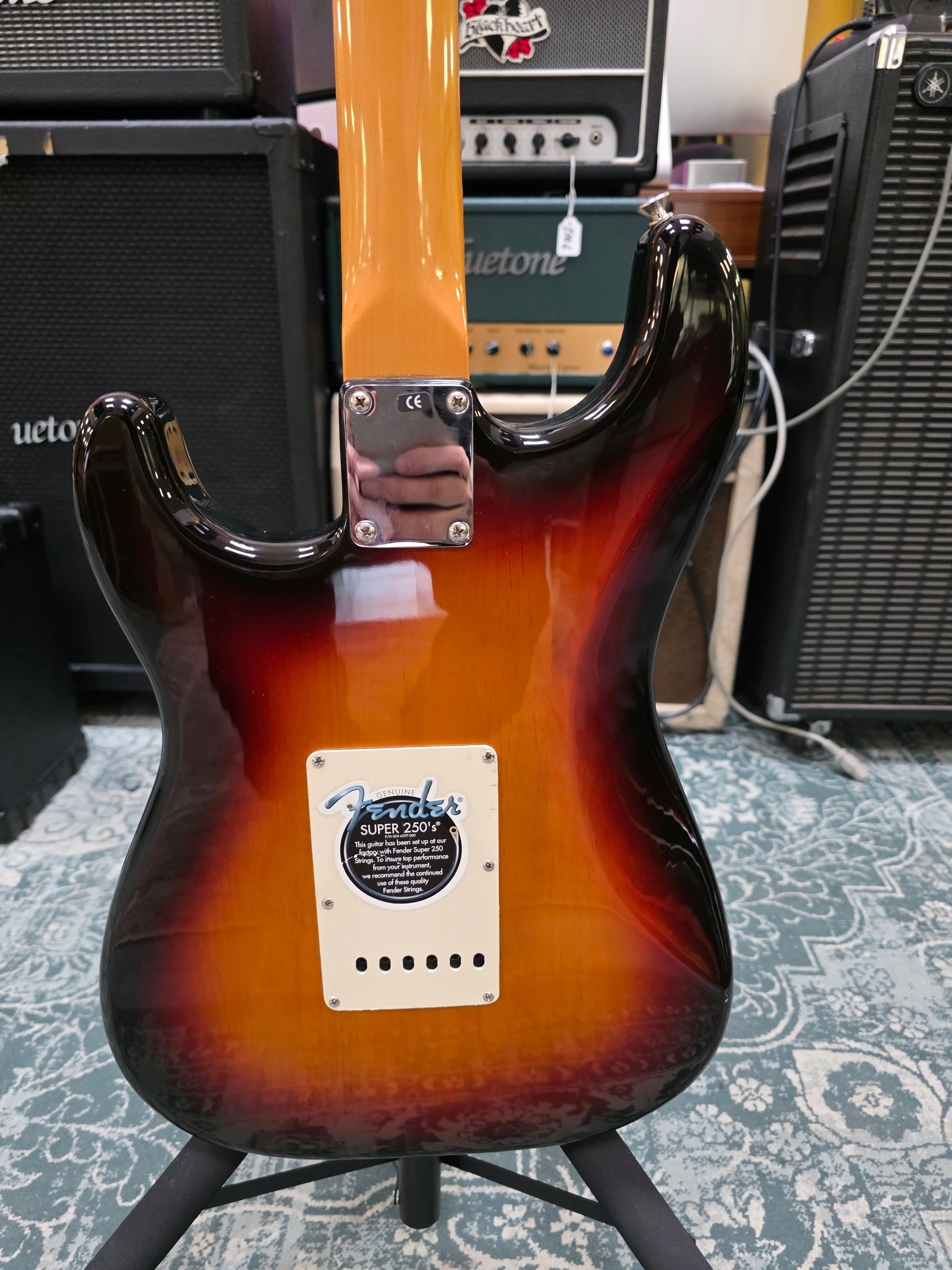 RESERVED Fender Classic Series 60s Stratocaster 2005