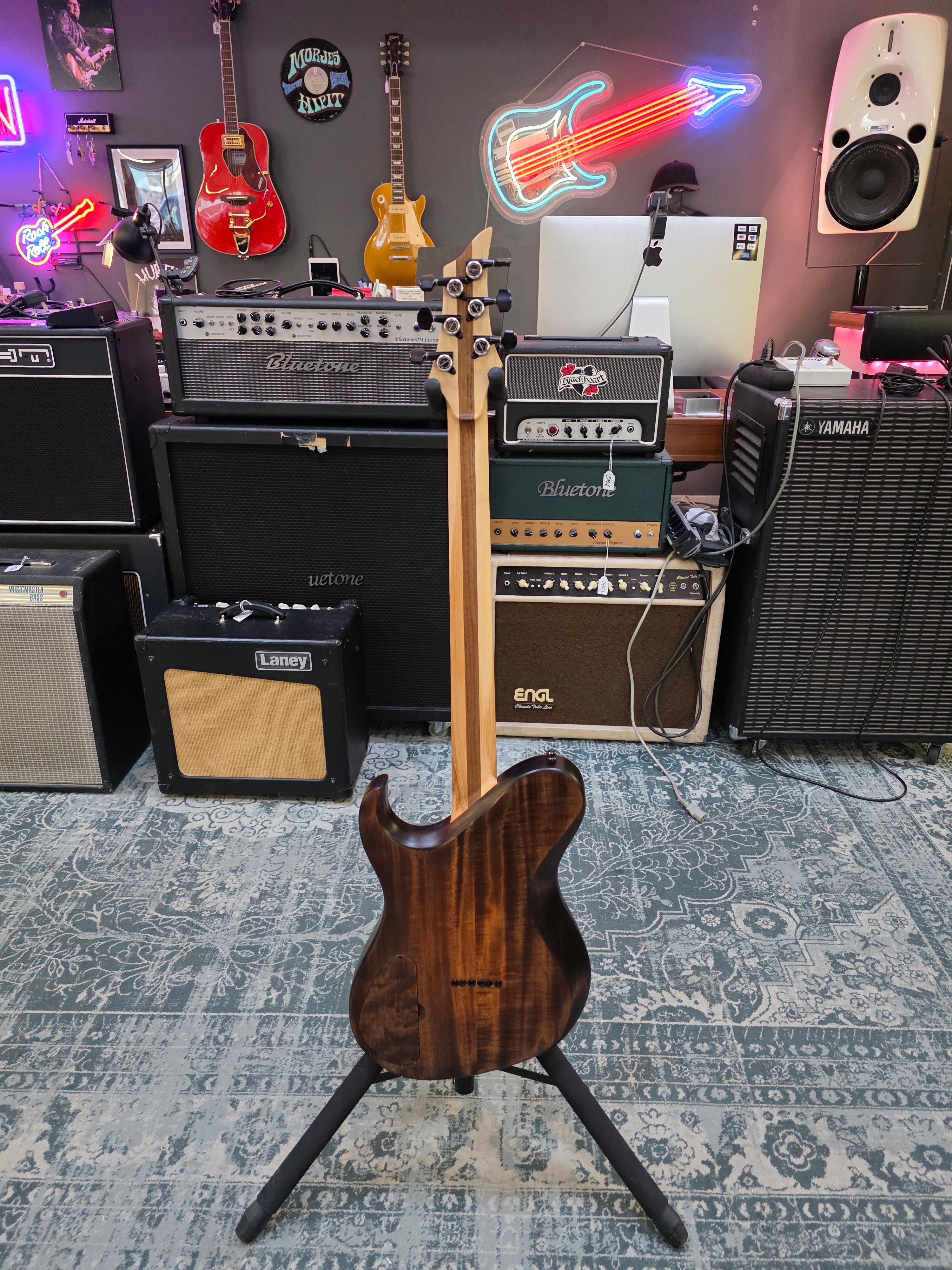 IP Guitars Daedalus 0042