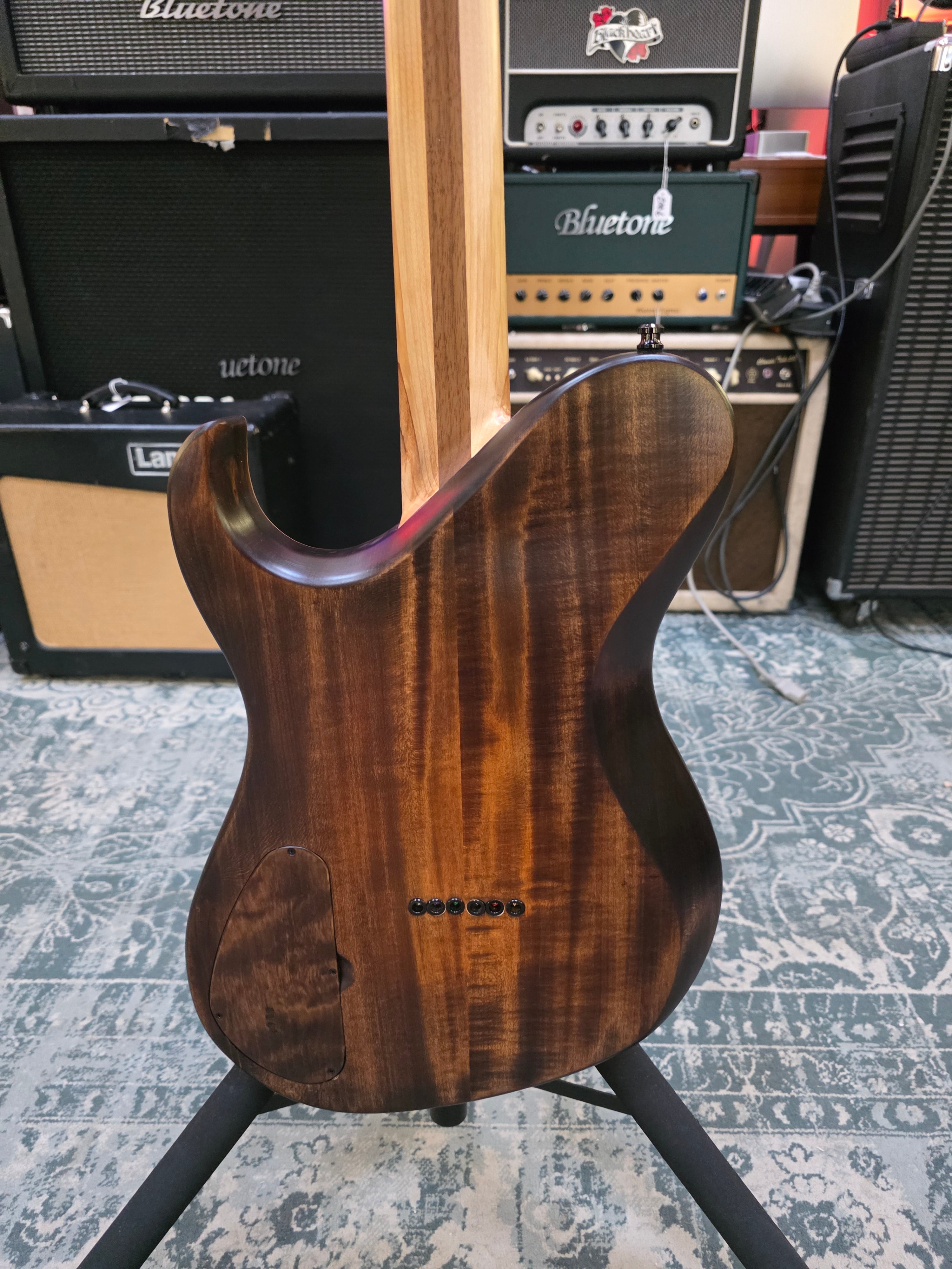 IP Guitars Daedalus 0042