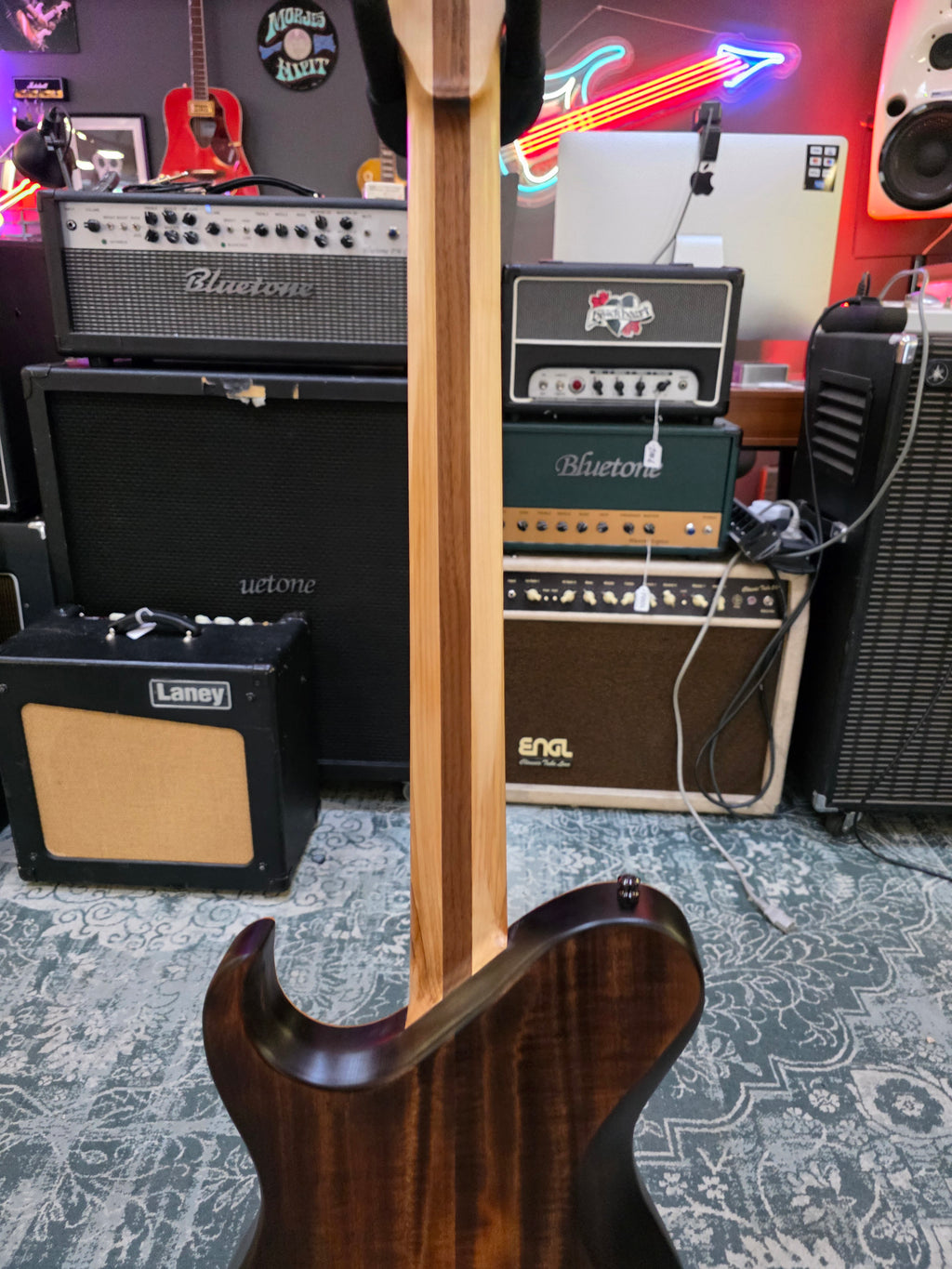 IP Guitars Daedalus 0042