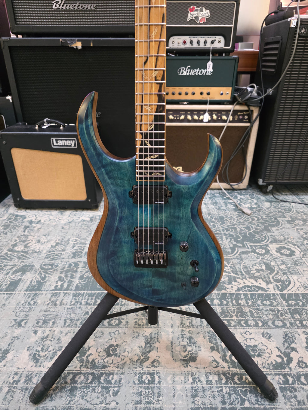 IP Guitars Icarus 0038