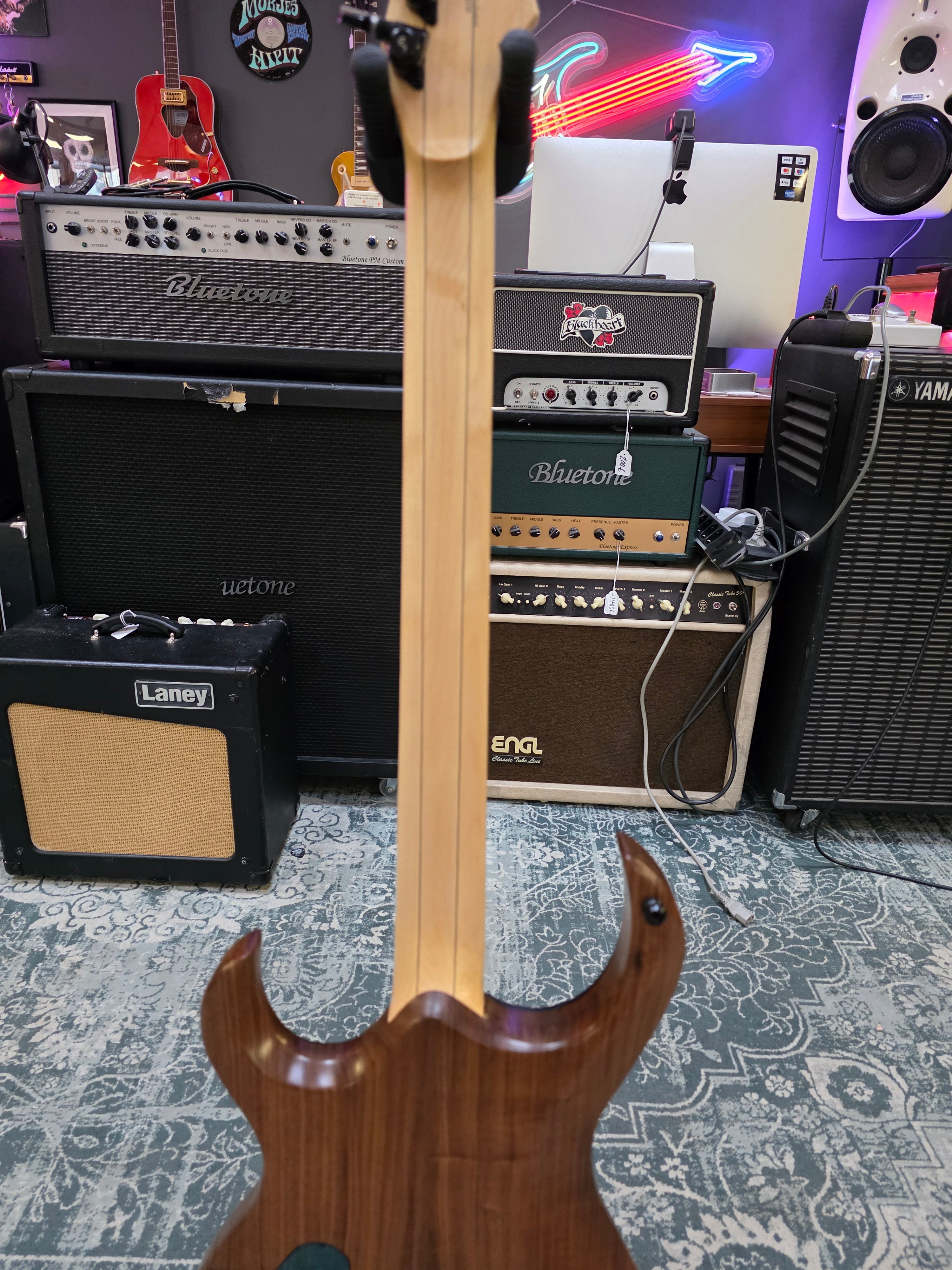 IP Guitars Icarus 0038