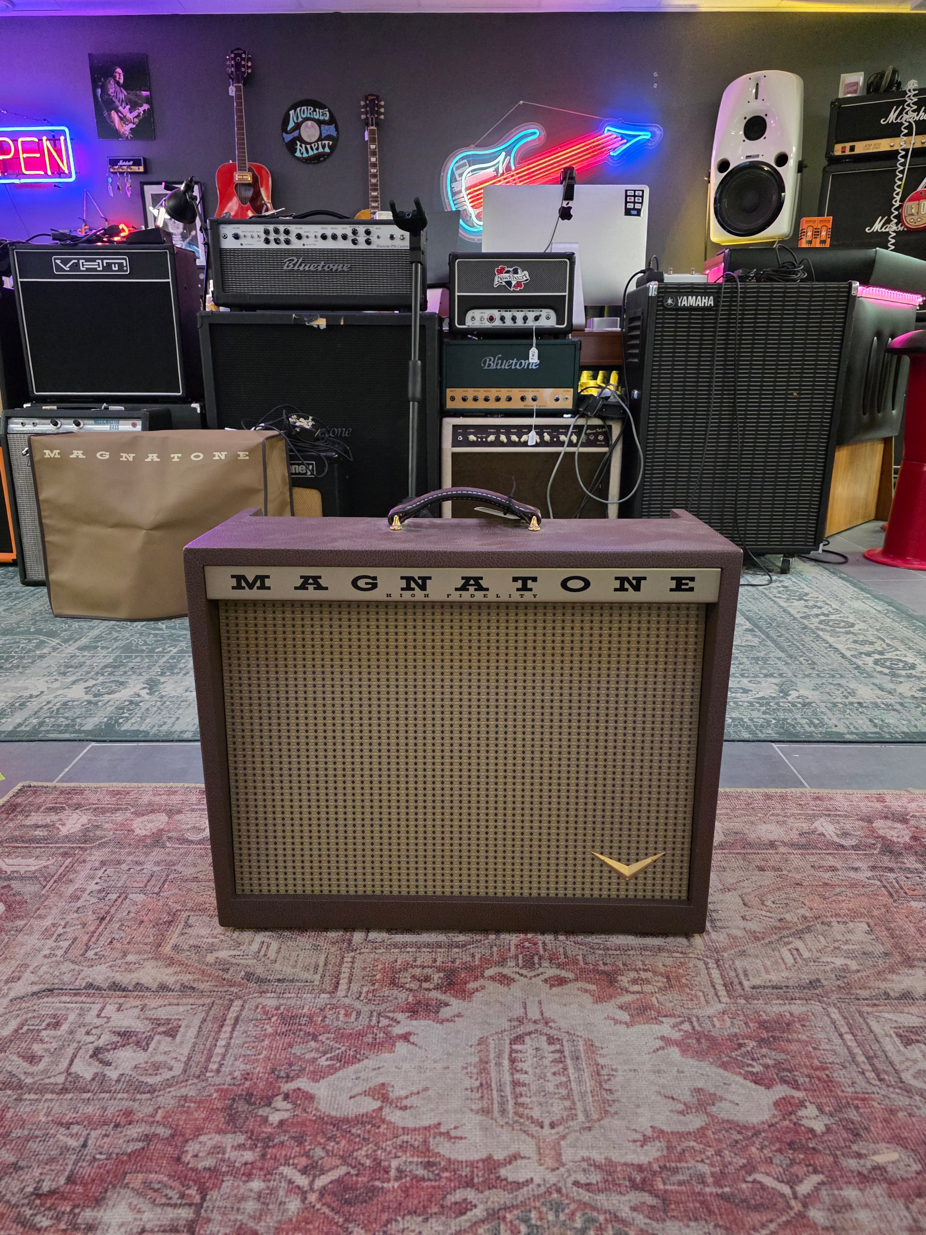 Magnatone Varsity Reverb 15-Watt 1x12"
