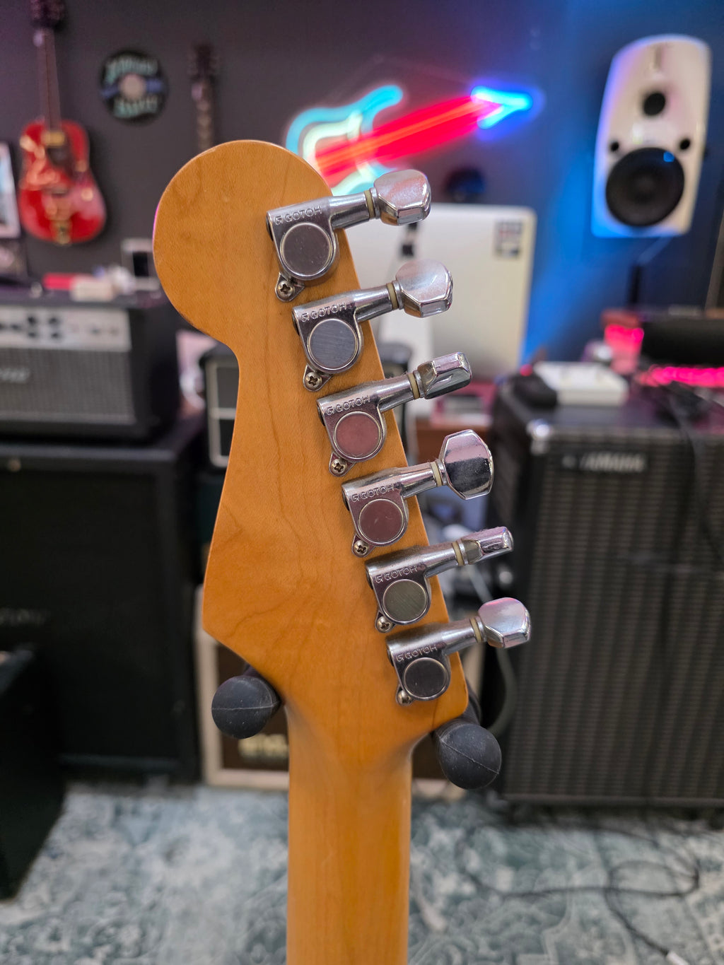 Fender Stratocaster ST-40 1988 Made in Japan w/ Seymour Duncan Hot Strat Set