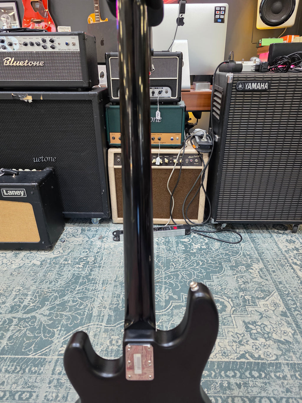 Music Man S.U.B. 2EQ Textured Black 2003