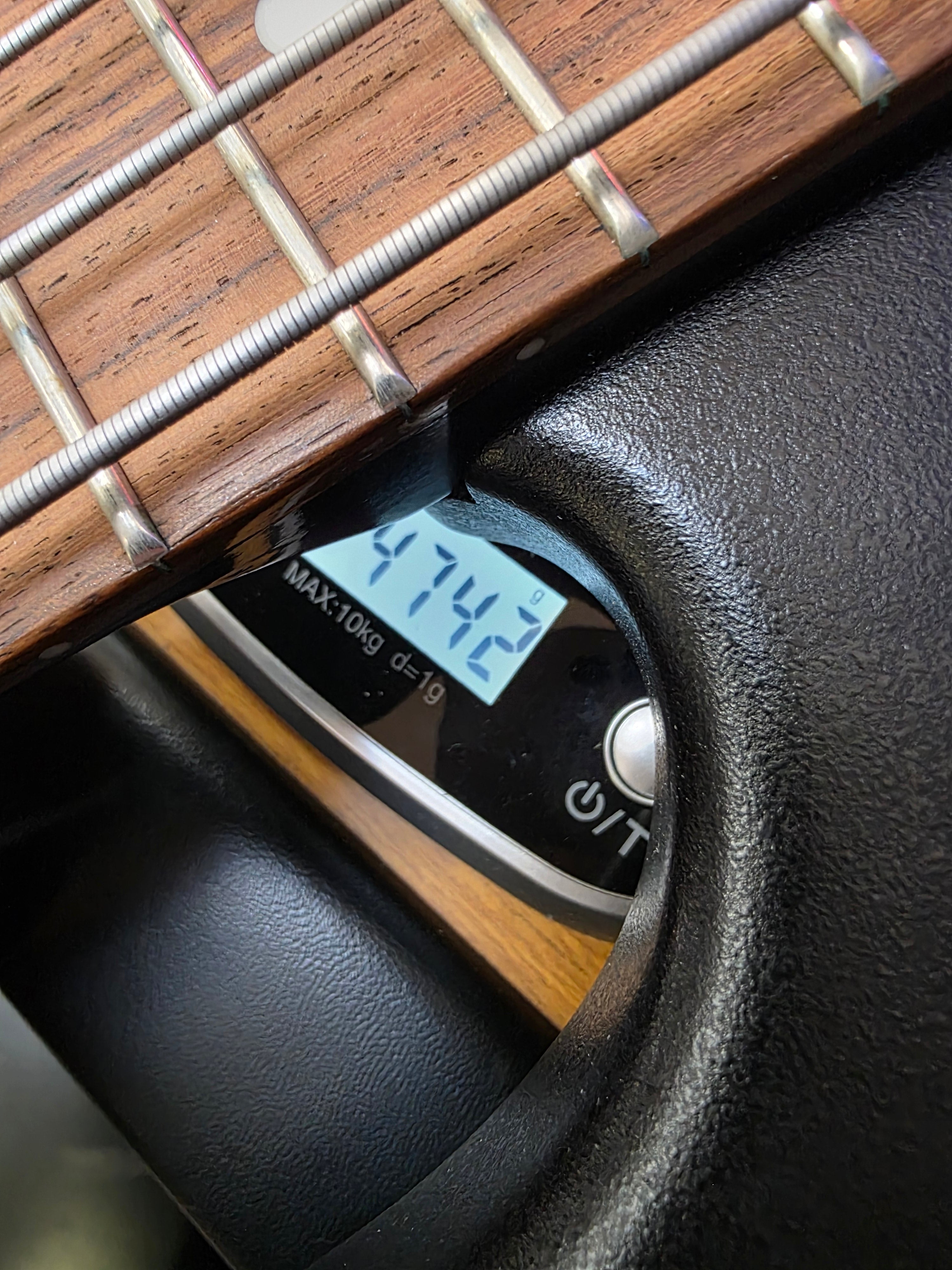 Music Man S.U.B. 2EQ Textured Black 2003