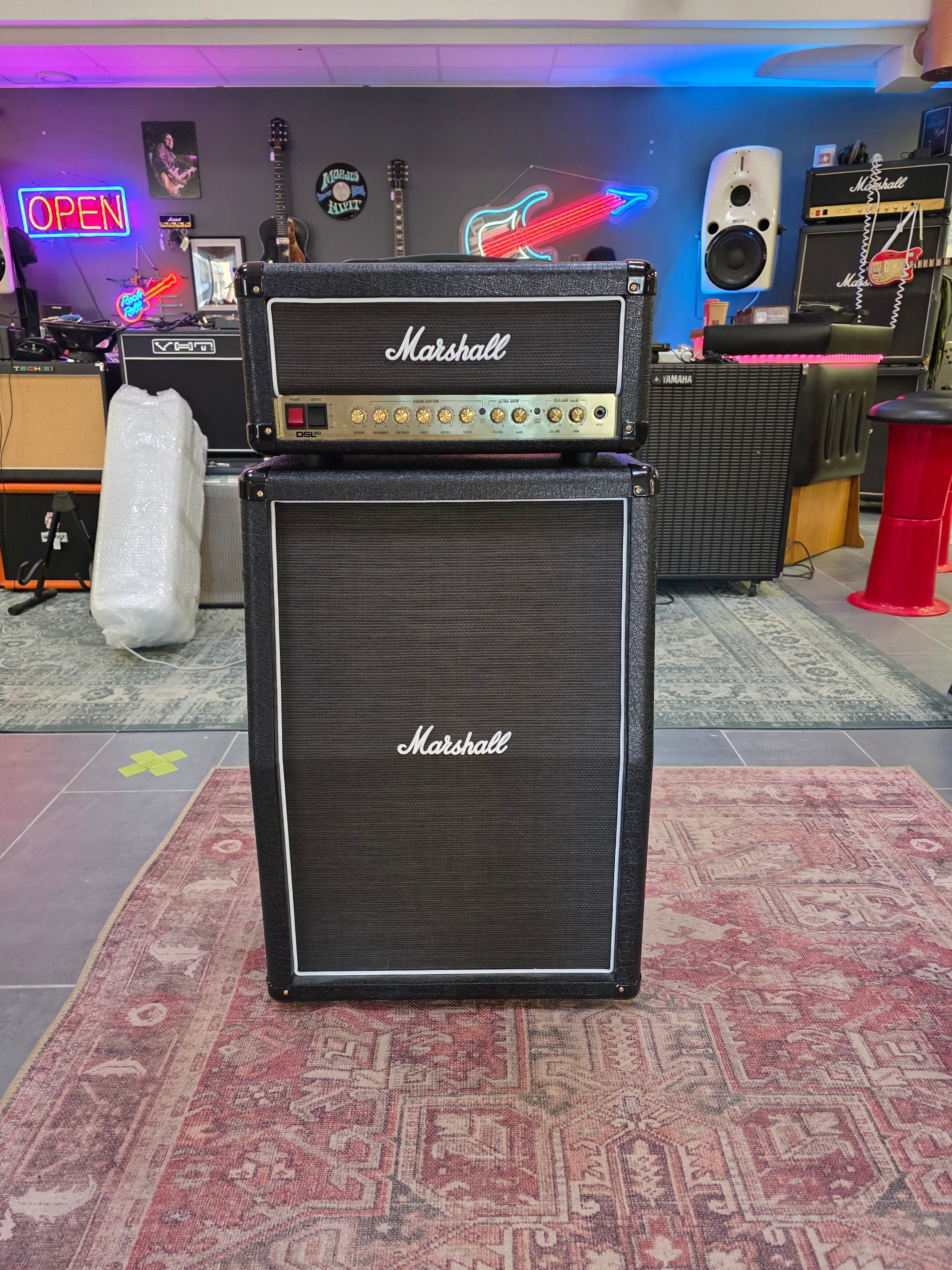 Marshall DSL20RH w/ MX212AR Cabinet