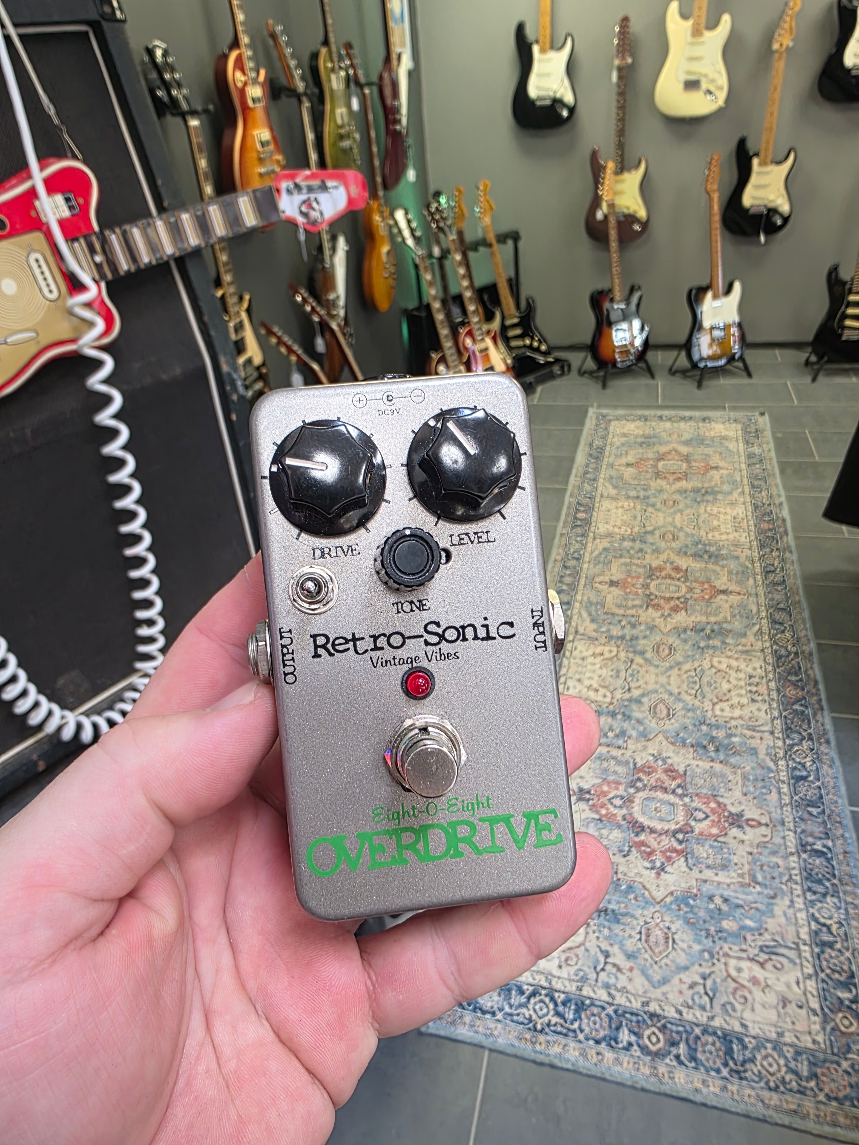 Retro-Sonic Eight-O-Eight Overdrive