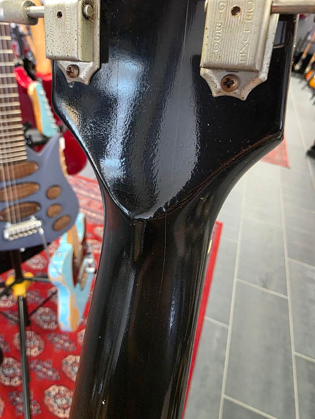 Gibson J-45 Deluxe 1974