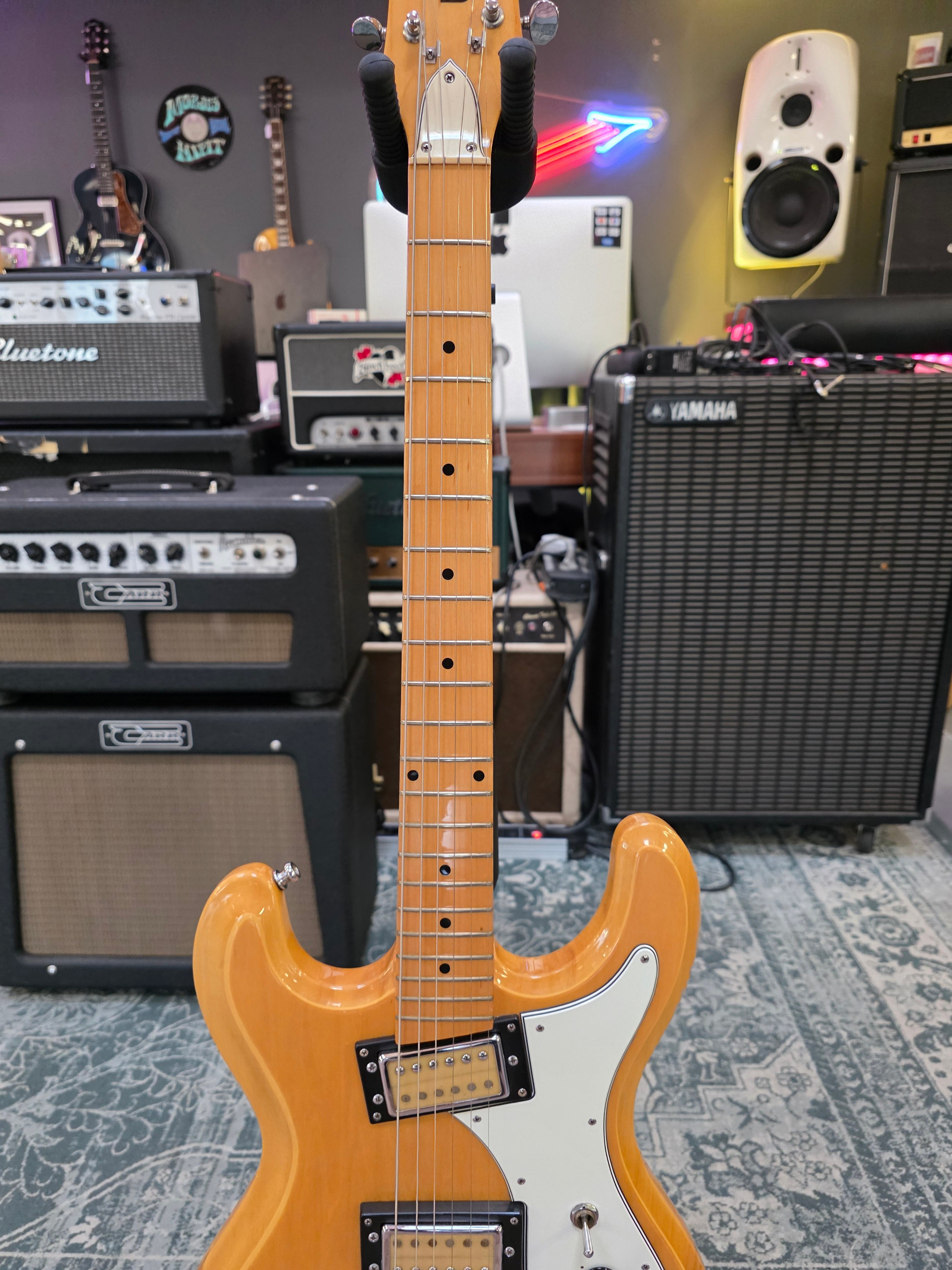 Univox Hi-Flier Phase III Natural 1974-1977