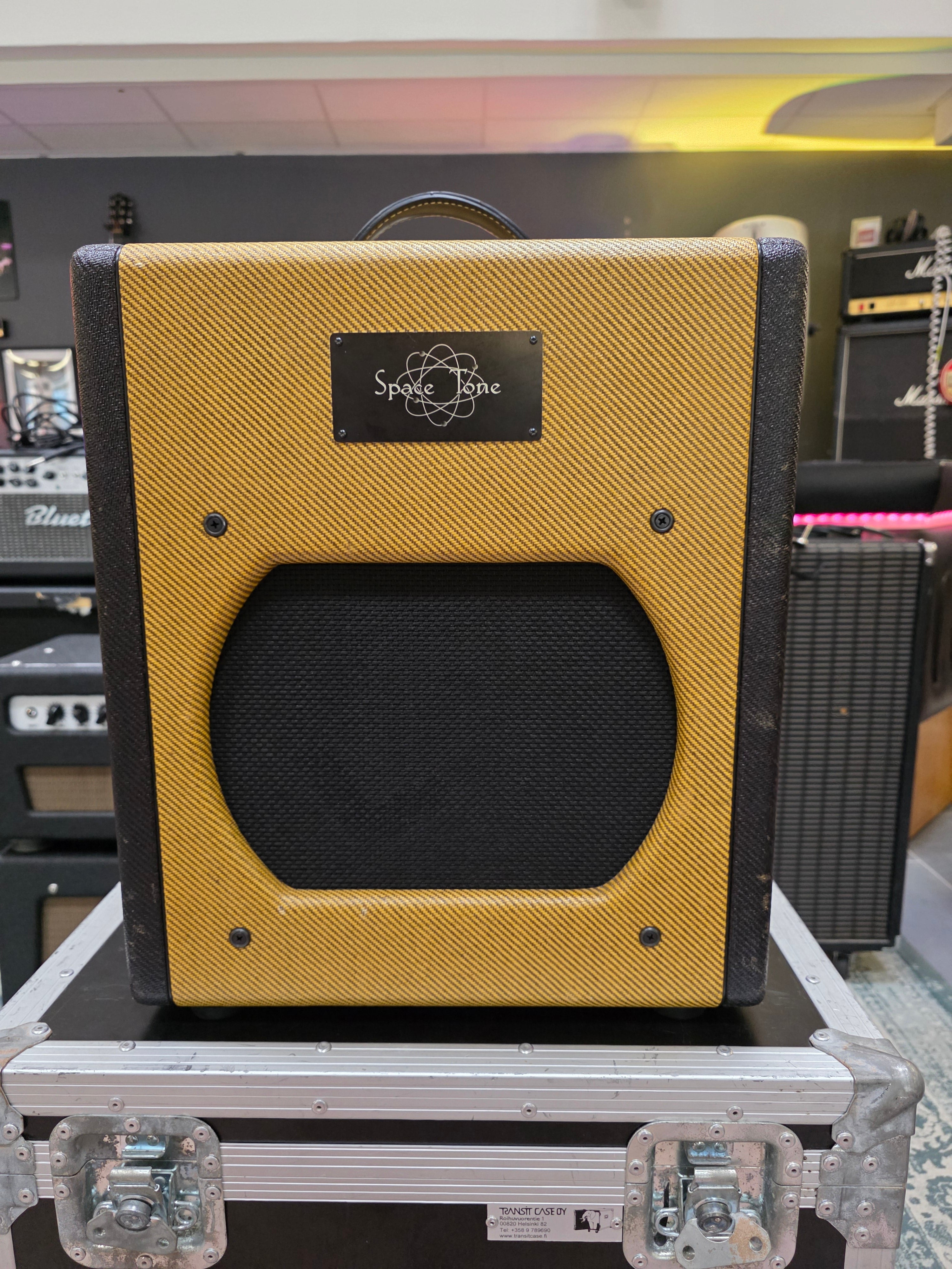 Swart Atomic Space Tone Combo