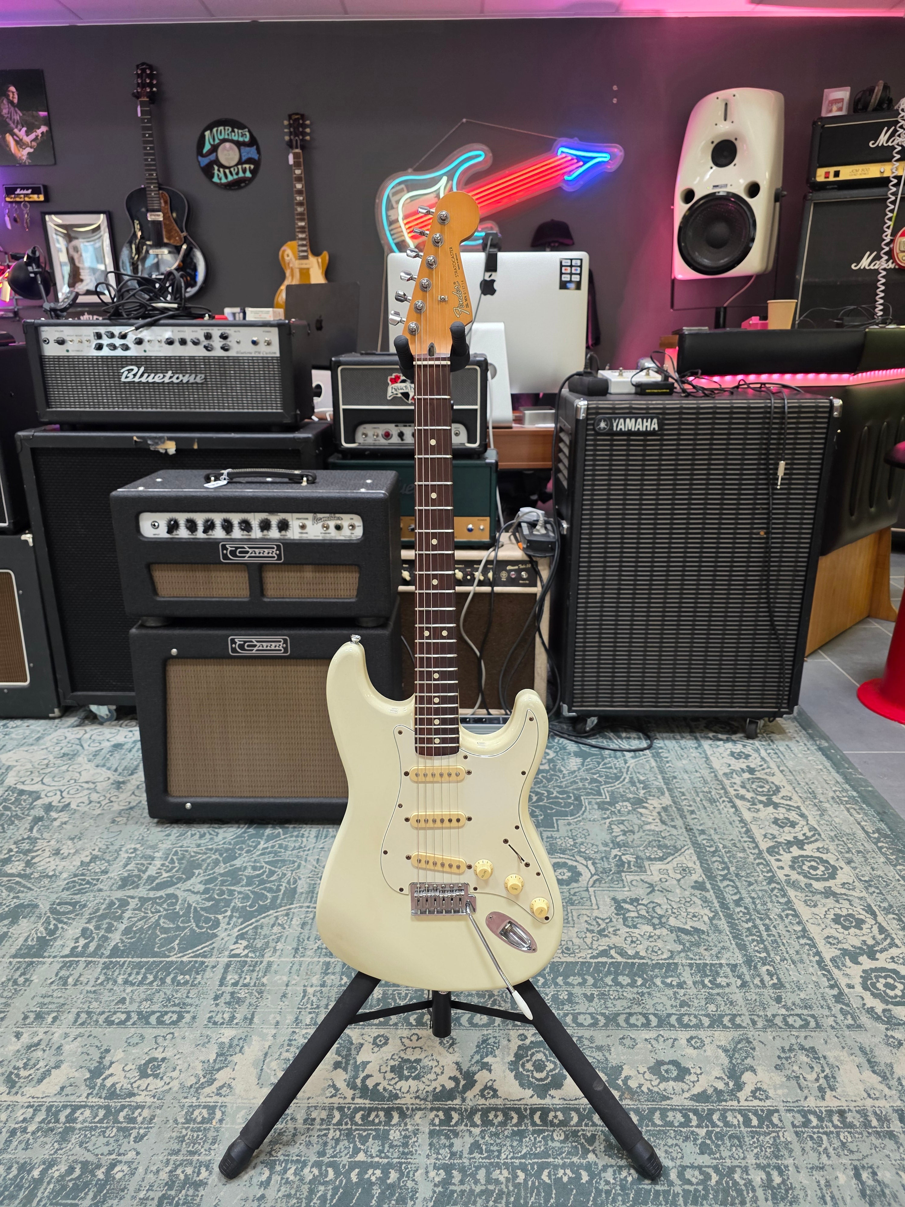 Fender Standard Stratocaster 1991 Olympic White Made in Mexico