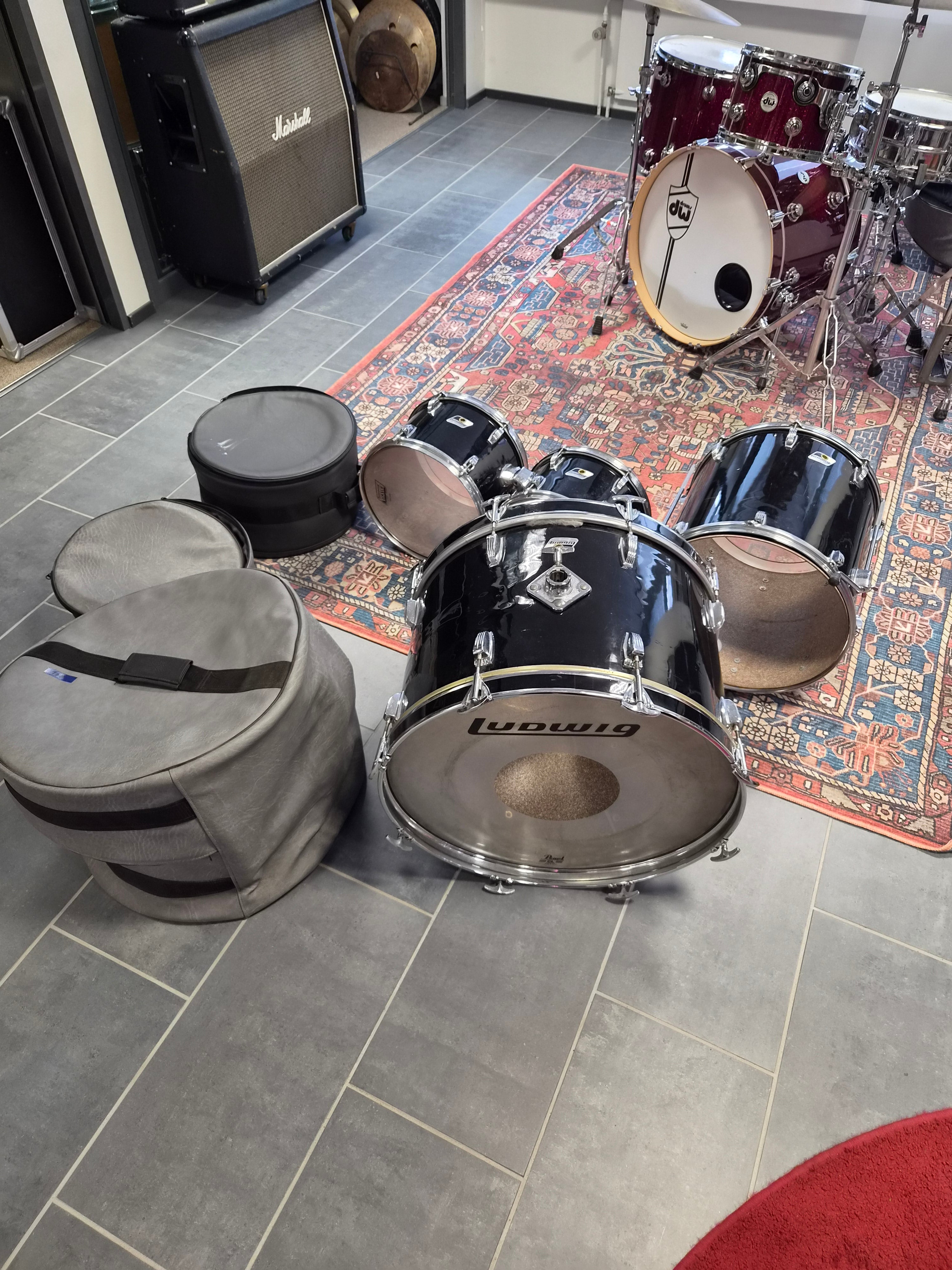 Ludwig Rocker Shell Set 22x14", 12x8", 14x10" and 16x16" with full hardware