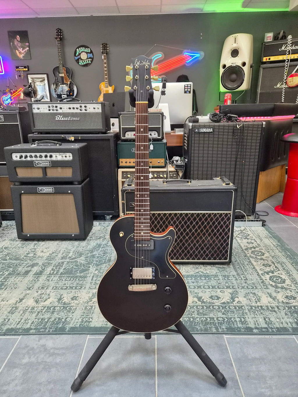 Nik Huber Krautster II Onyx Black 2019