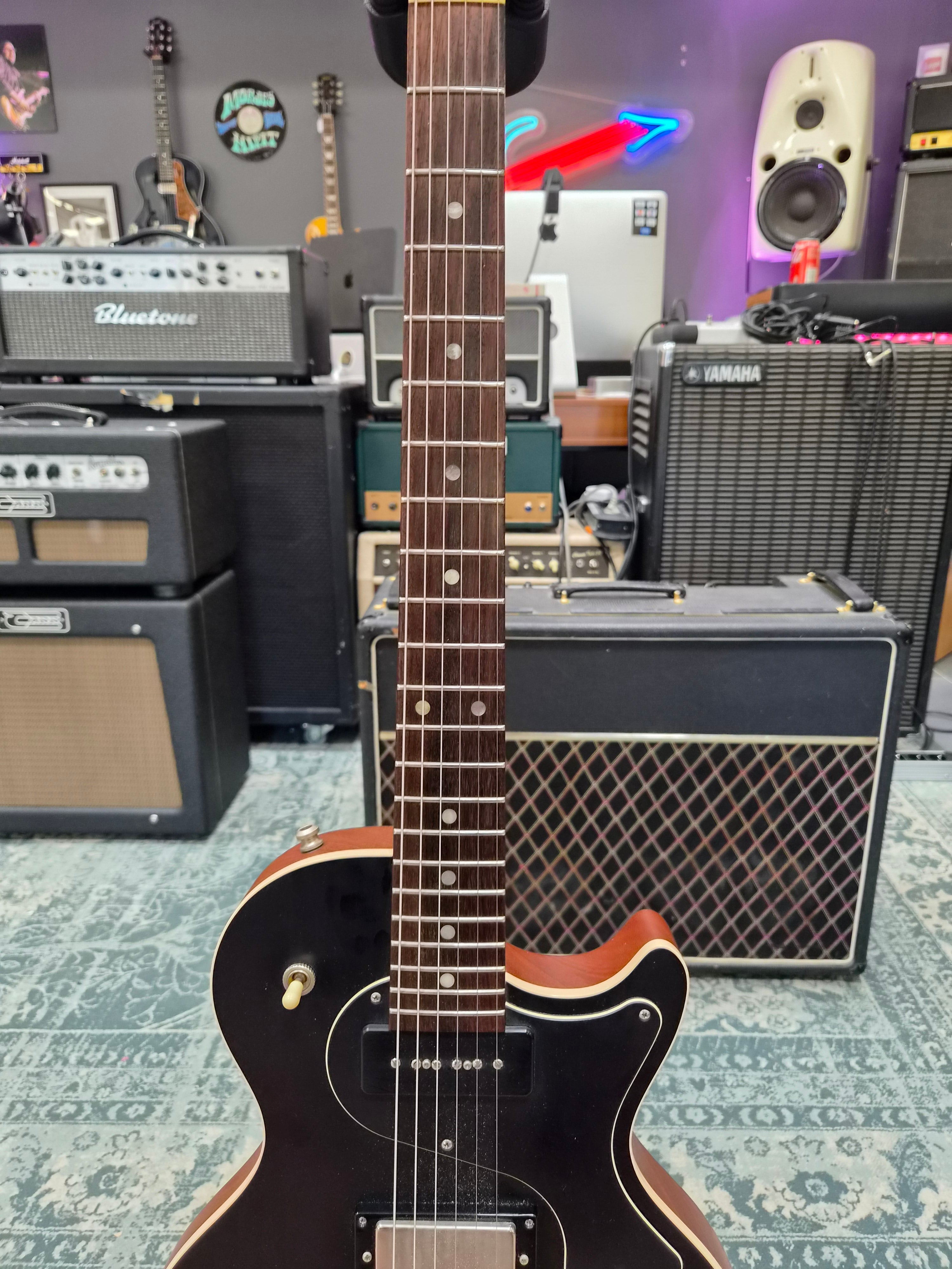 Nik Huber Krautster II Onyx Black 2019