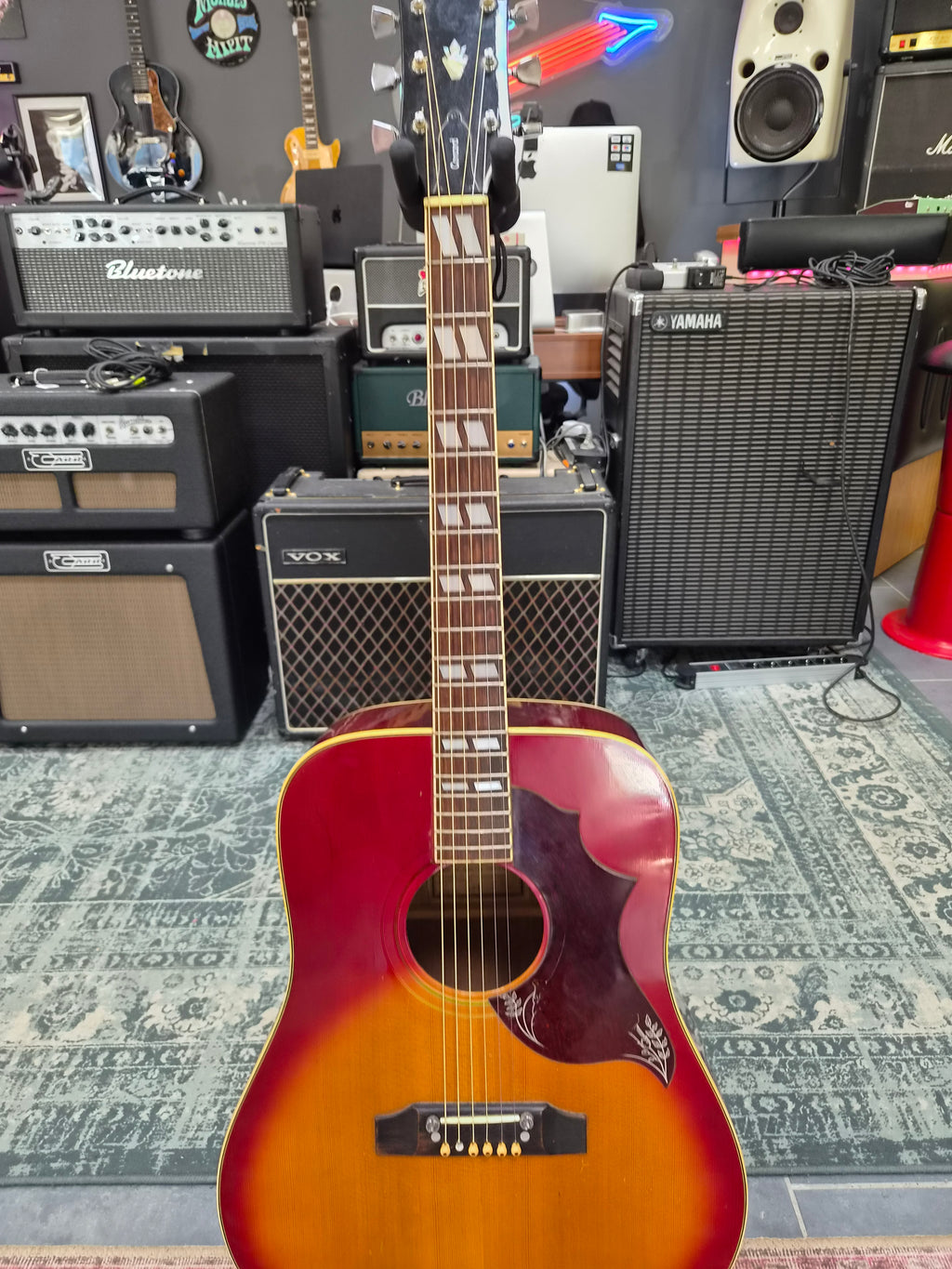 Ibanez Model 684 Concord sunburst 1970s