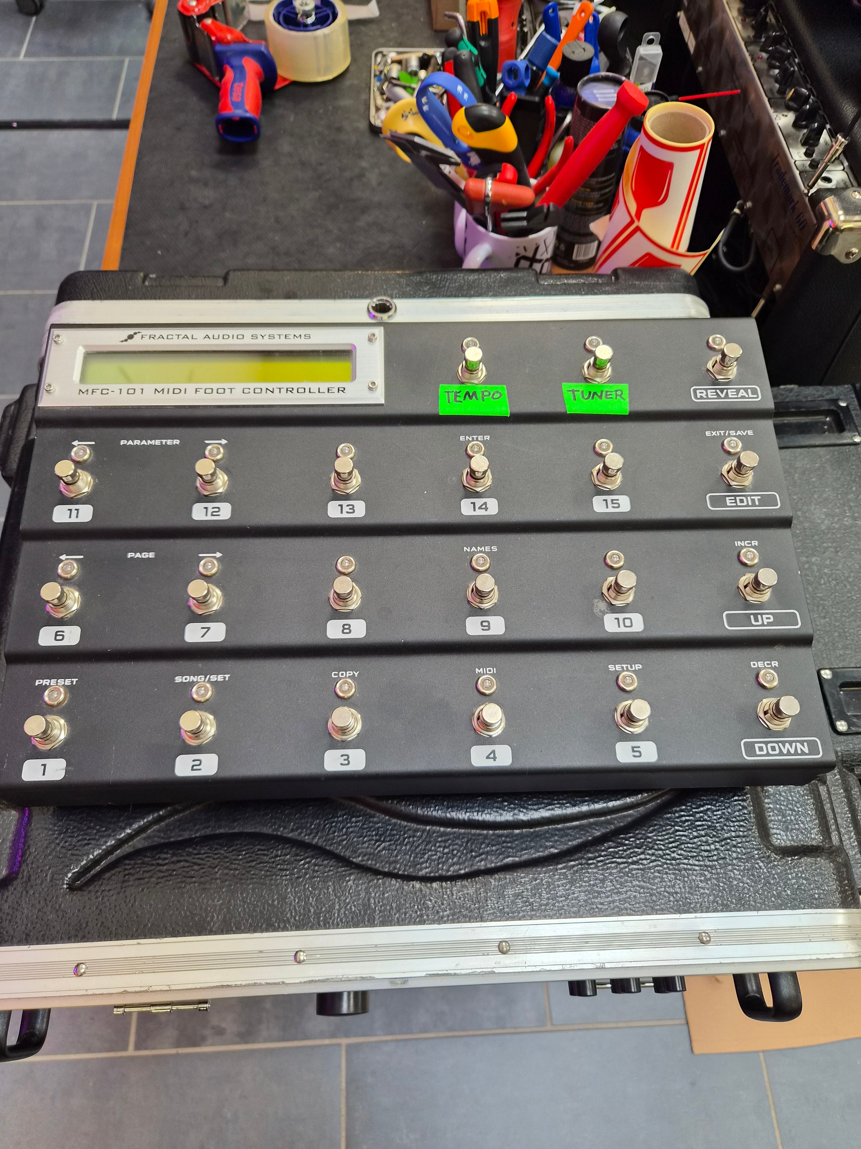 Fractal Axe-Fx II XL+ w/ MFC-101 Midi Foot Controller