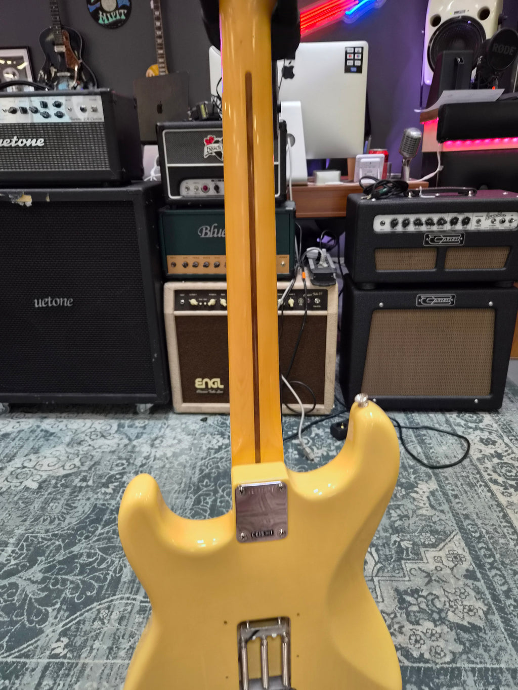 Fender American Vintage II ´57 Stratocaster Vintage Blonde 2023