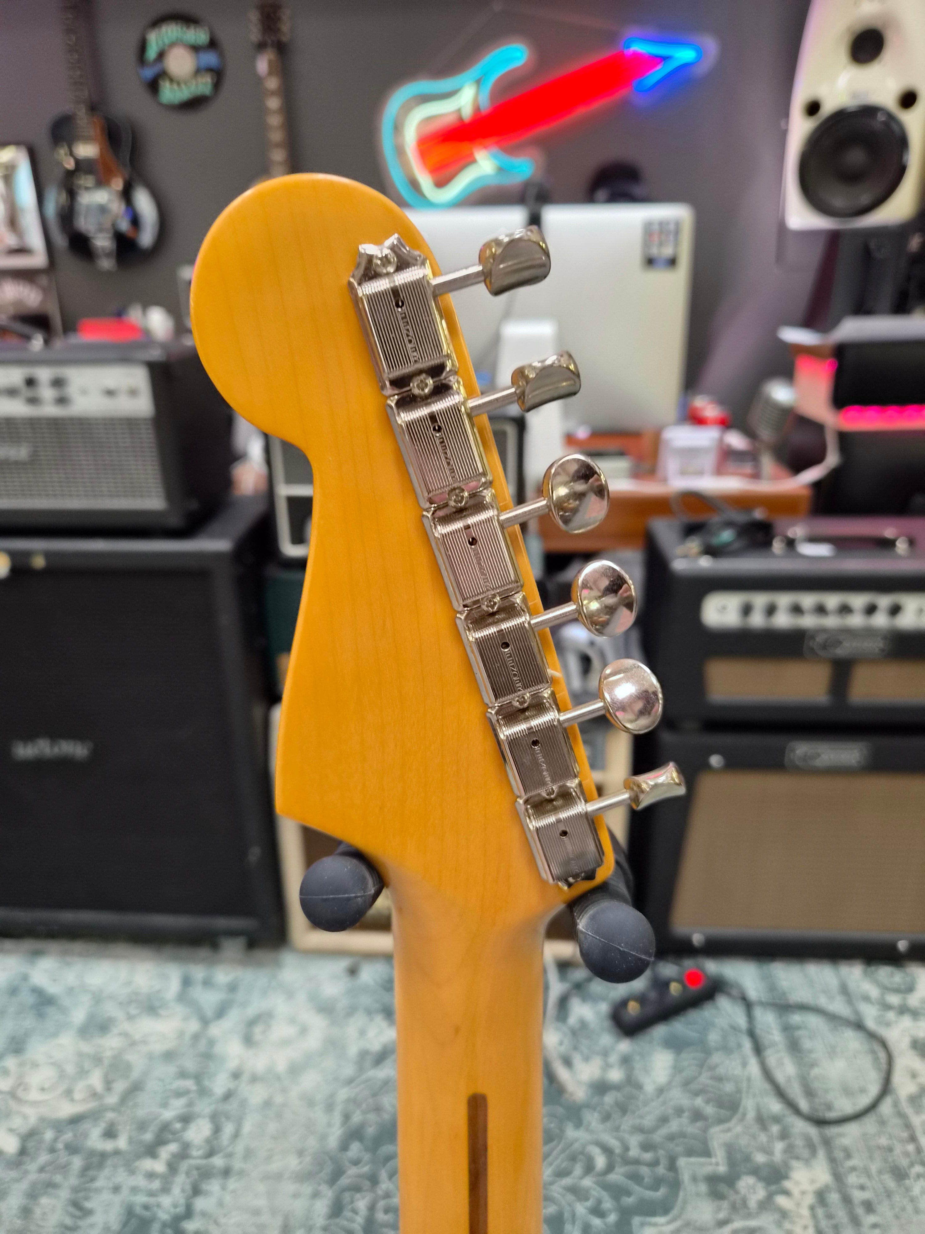 Fender American Vintage II ´57 Stratocaster Vintage Blonde 2023